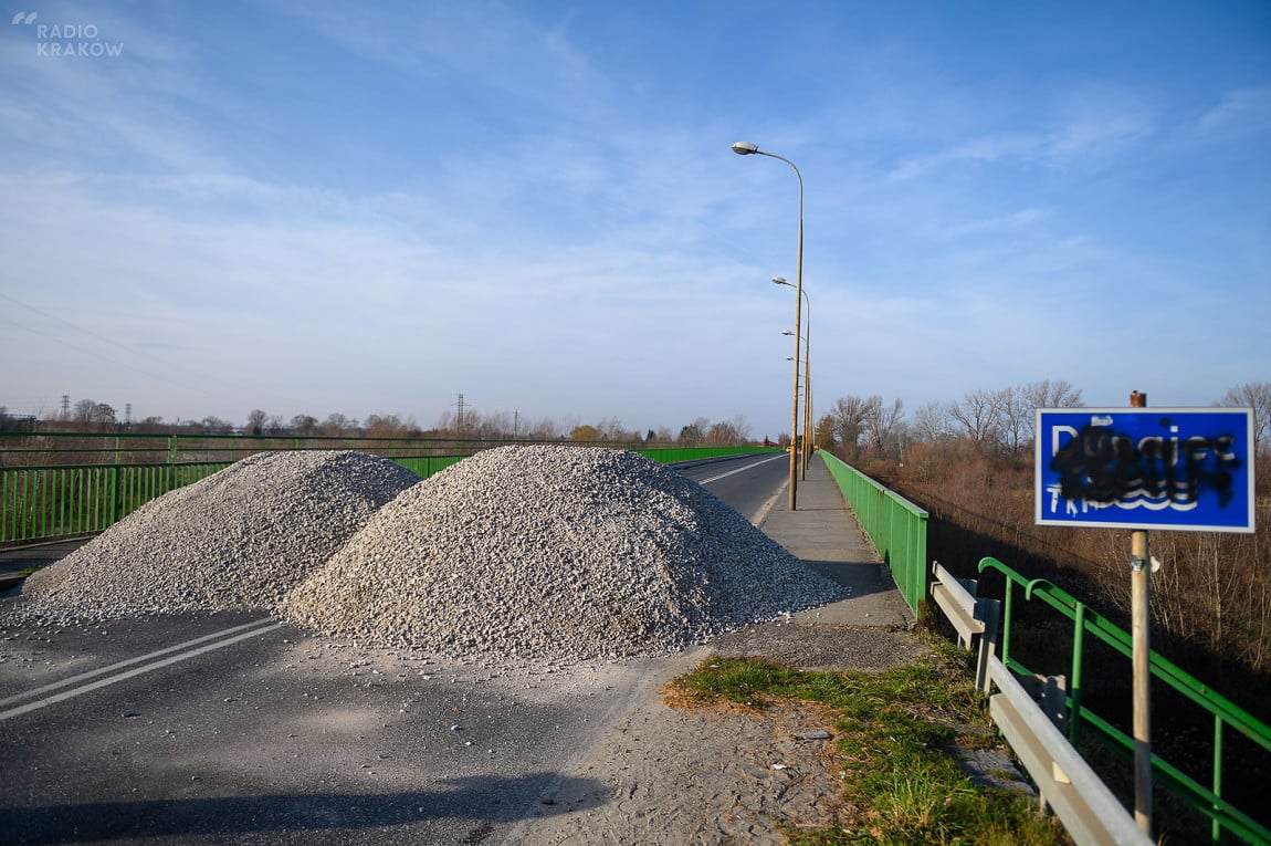 Starosta tarnowski pisze do rządu ws. budowy tymczasowego mostu w Ostrowie