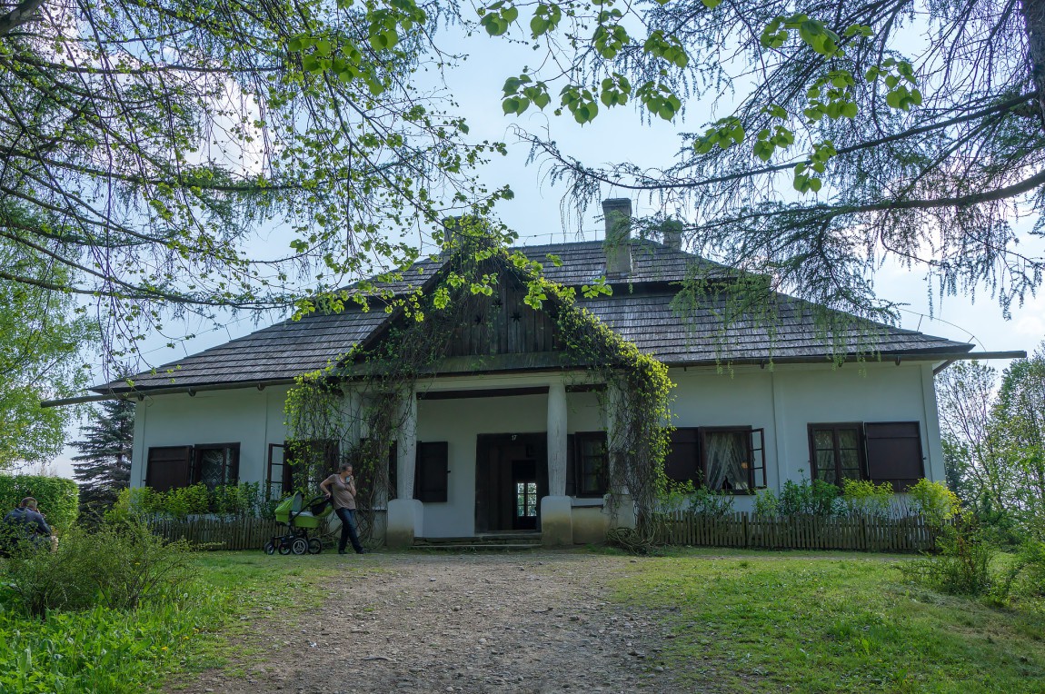 Dworek z Rdzawy. Fot. Damian Radziak