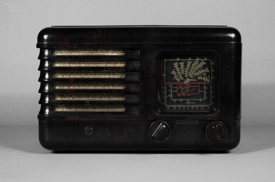 Odbiornik radiowy Pionier. Fot. Muzeum Inżynierii Miejskiej w Krakowie