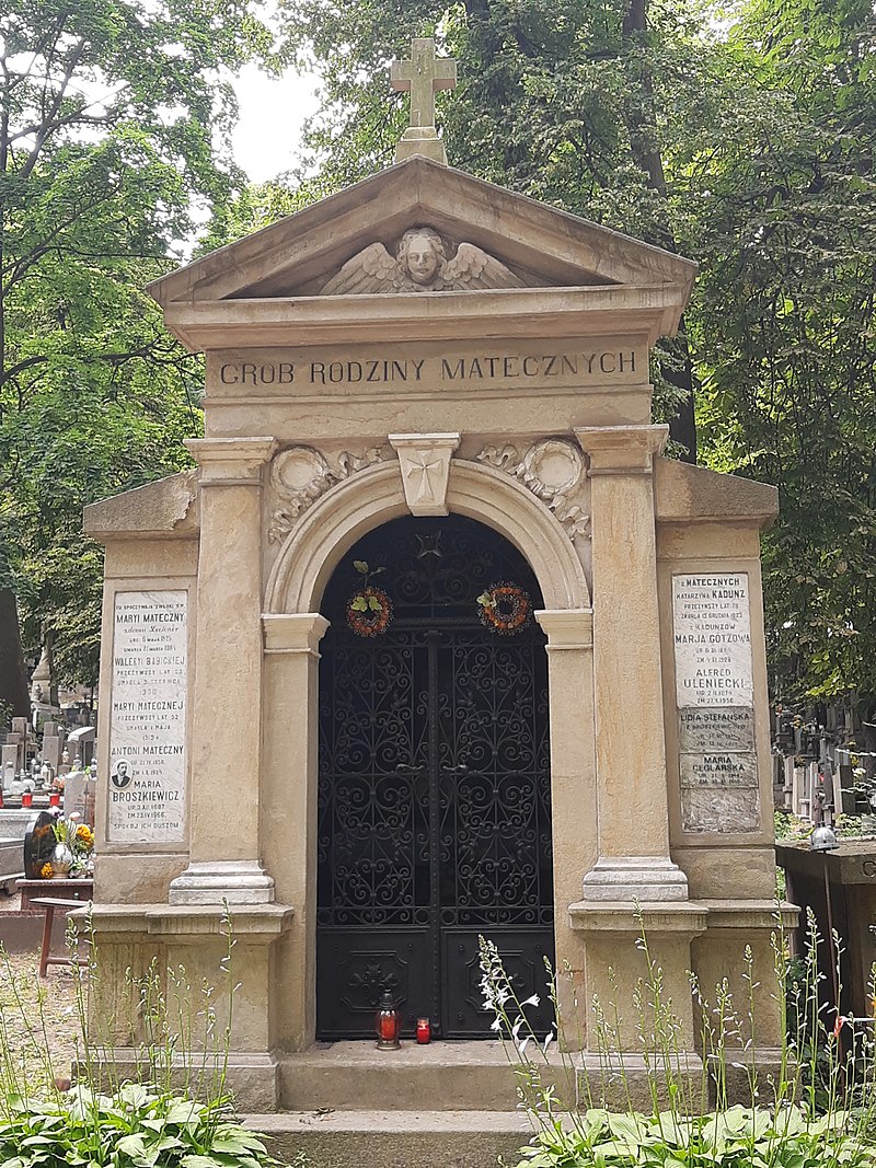 Grób Antoniego Matecznego na Cmentarzu Podgórskim