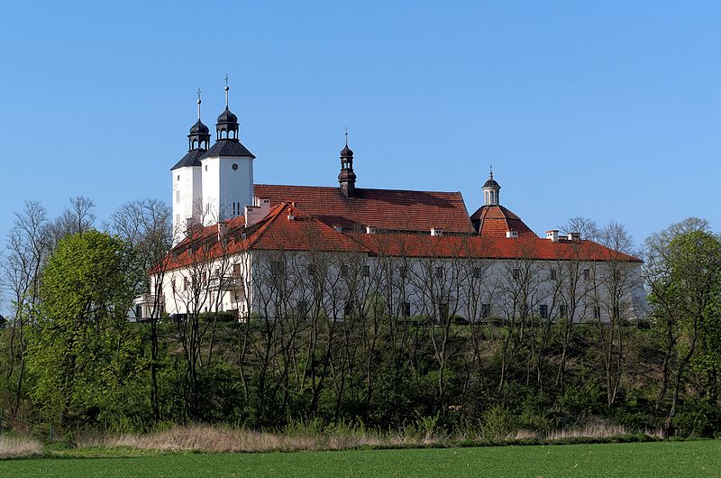 Hebdów  ( fot. Jakub Hałun/Wikipedia)