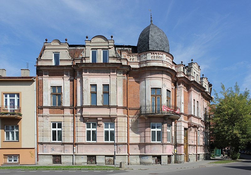 Tarnów, ul. Chopina 11  ( fot. Andrzej Otrębski/Wikipedia)
