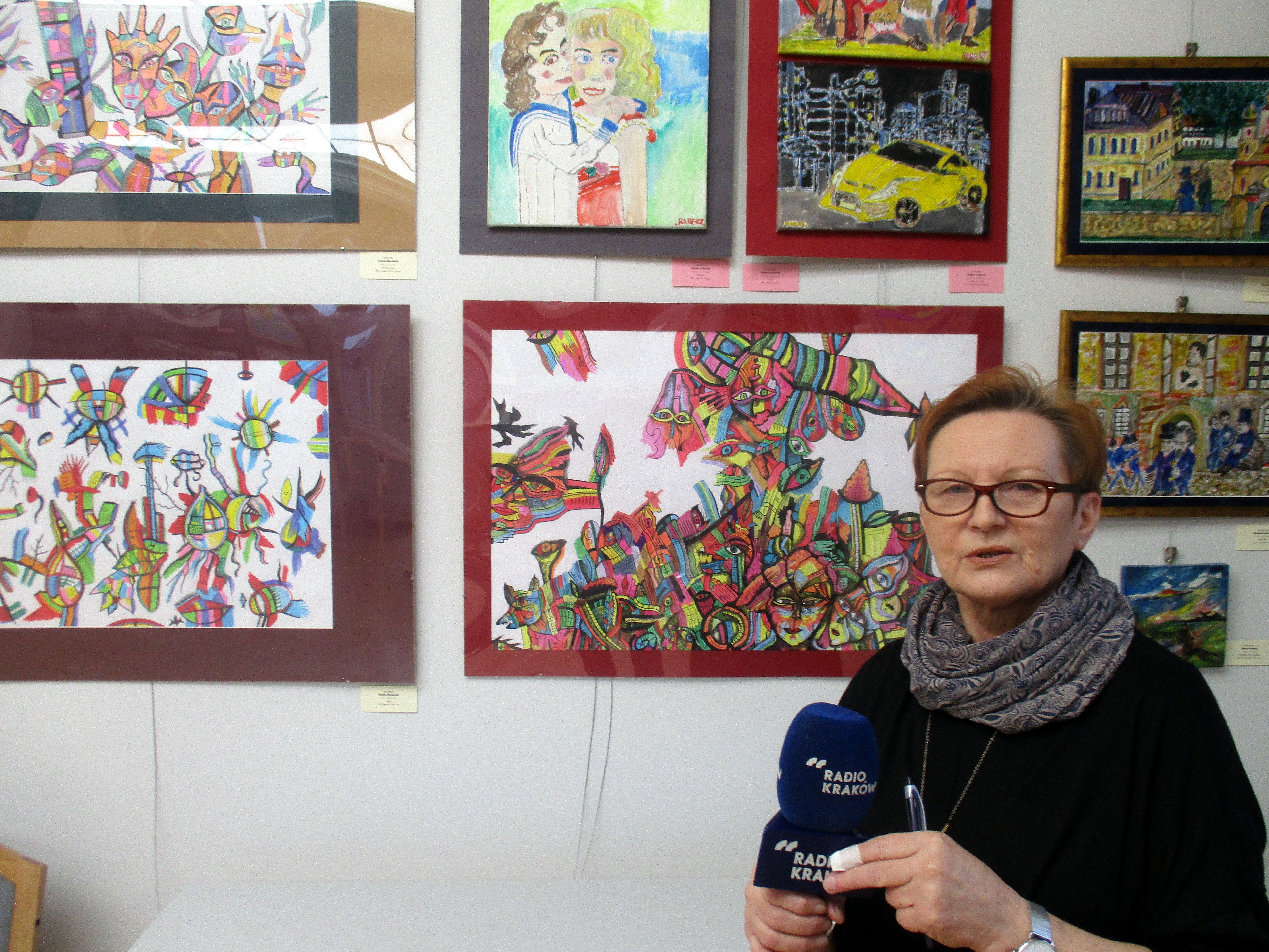 Anna Ozorowska, artysta plastyk, członek jury i aranżer wystawy.