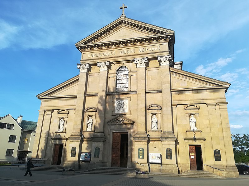 Bazylika  Narodzenia Najświętszej Maryi Panny w Gorlicach ( fot.MOs810/Wikipedia)