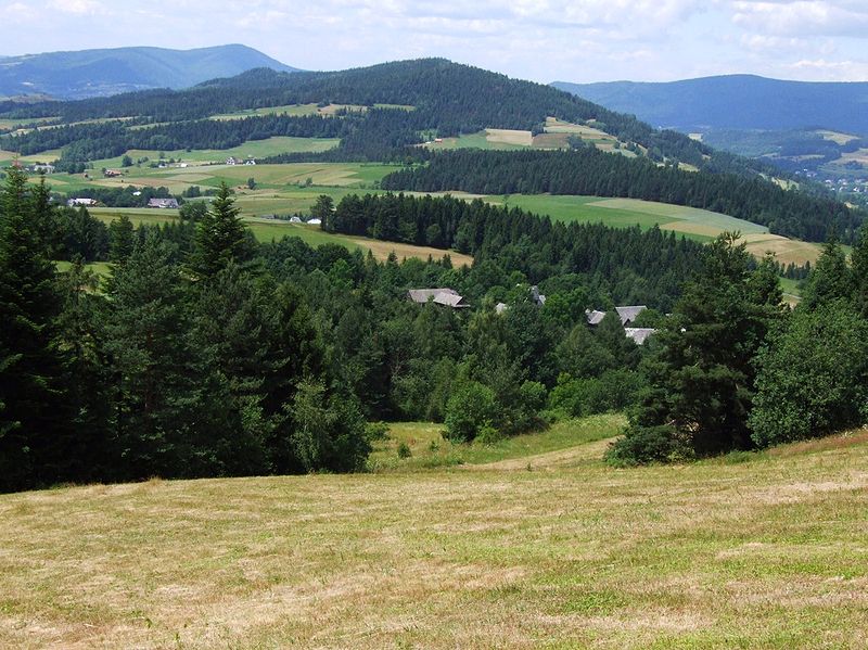 Ogorzała i Ostra. Widok z Jasienia (fot.Jerzy Opioła)