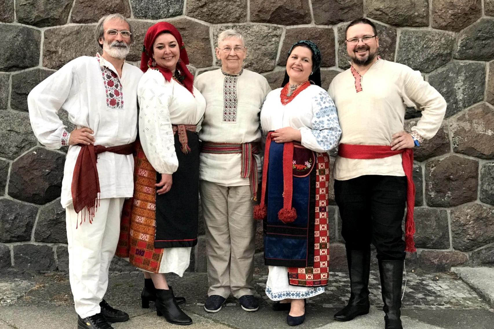 Tradycyjne pieśni ludowe z różnych regionów Ukrainy zespół DREWO na