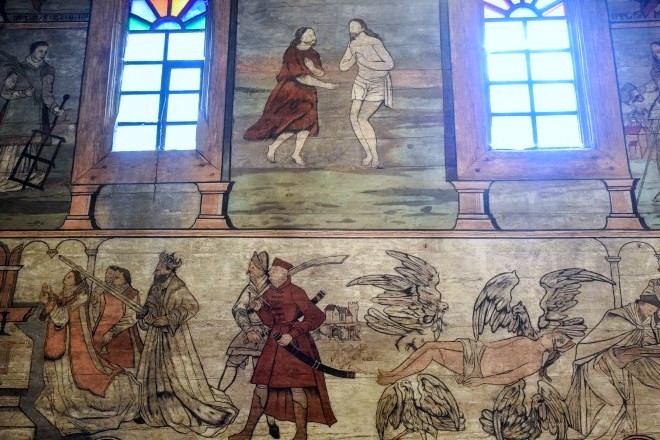 Fragment późnorenesansowej polichromii w drewnianym kościele w Przydonicy (źródło Parafia pw. Matki Bożej Różańcowej w Przydonicy) 