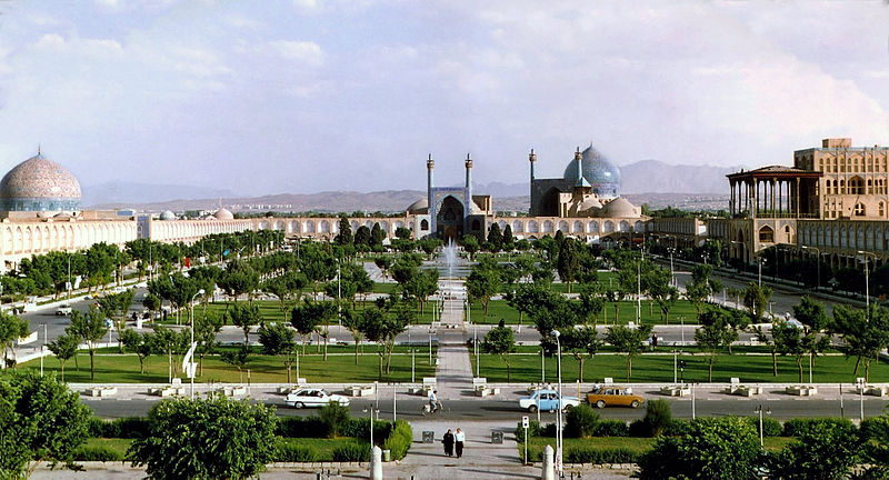 Plac Imama w Isfahanie (Iran)  - fot. Arad Mojtahedi/Wikipedia