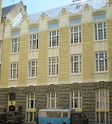Przedwojenna siedziba Akademii Handlu Zagranicznego we Lwowie, obecnie w budynku mieści się Lwowska Narodowa Akademia Muzyczna – widok współczesny (fot. User:A-1/Wikipedia)