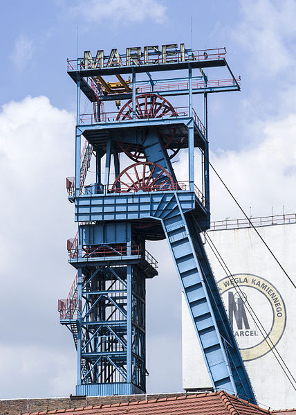 Wieża wyciągowa szybu Julia KWK Marcel (2013)  fot. Klaumich 49/Wikipedia