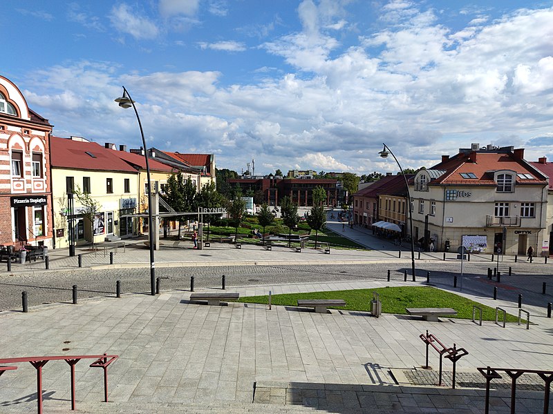 Rynek w Jaworznie (fot. Jacek Czarnecki/Wikipedia)