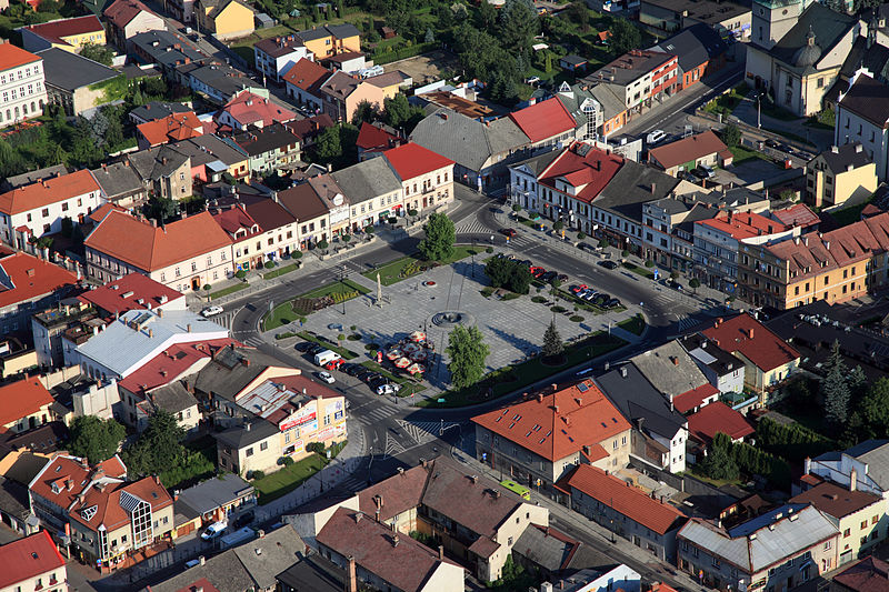 Rynek w Kętach (fot.Wikipedia)