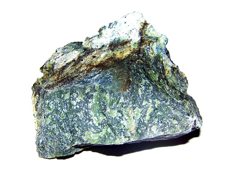Nefryt z Jordanowa Śląskiego (fot. Piore Sosnowski/Wikipedia)