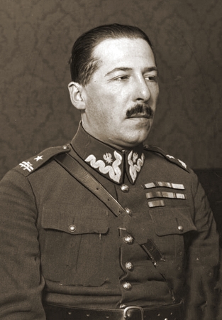 por. Jan Kowalewski (fot. Wikipedia)