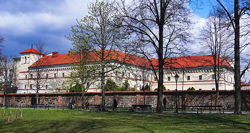 Budynek dawnego więzienia św. Michała, obecnie Muzeum Archeologiczne w Krakowie (fot.Mach240390/Wikipedia)