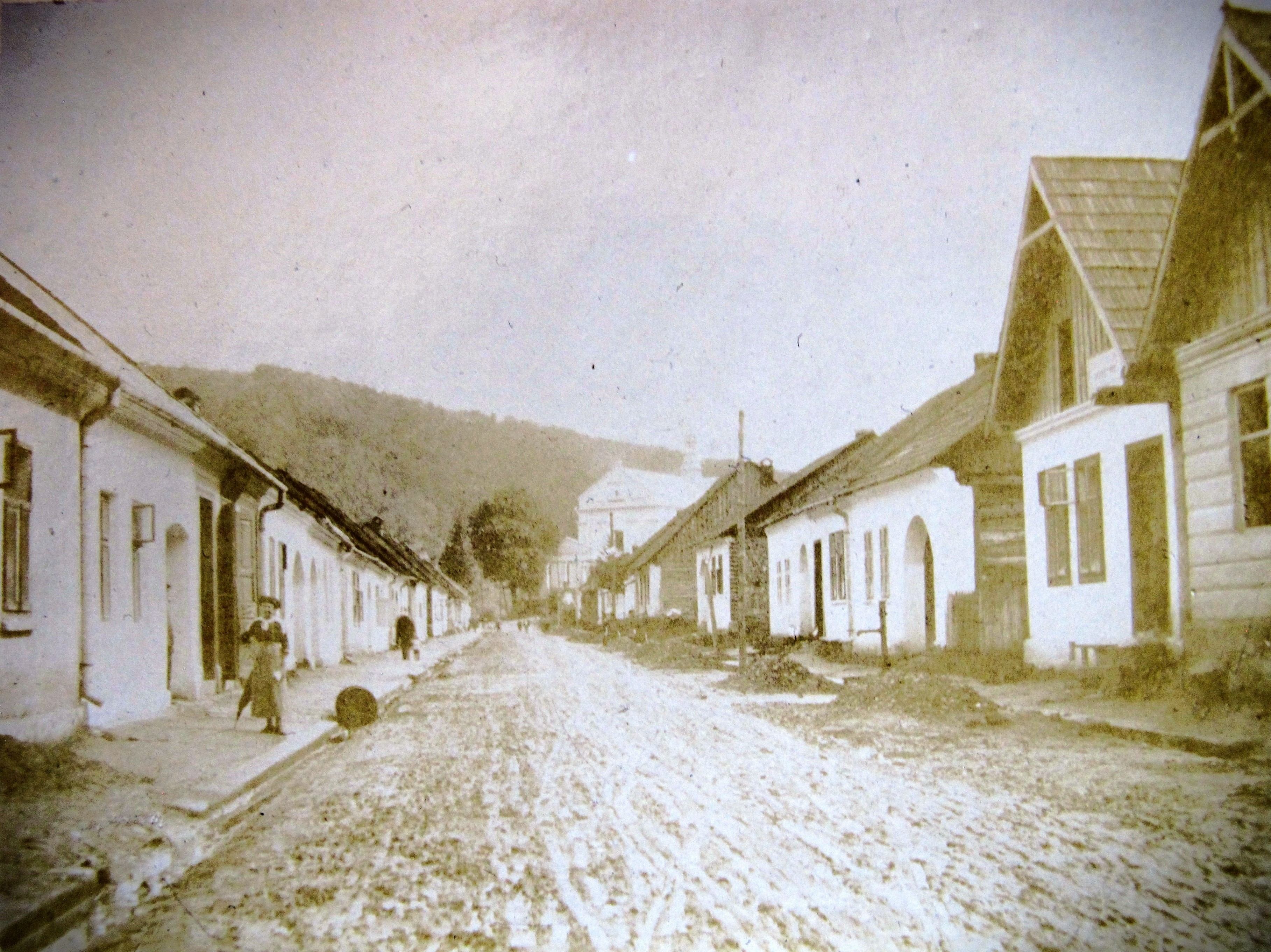 Ulica Kościelna XIX w. - fot. ze zbiorów Muzeum Regionalnego Państwa Muszyńskiego