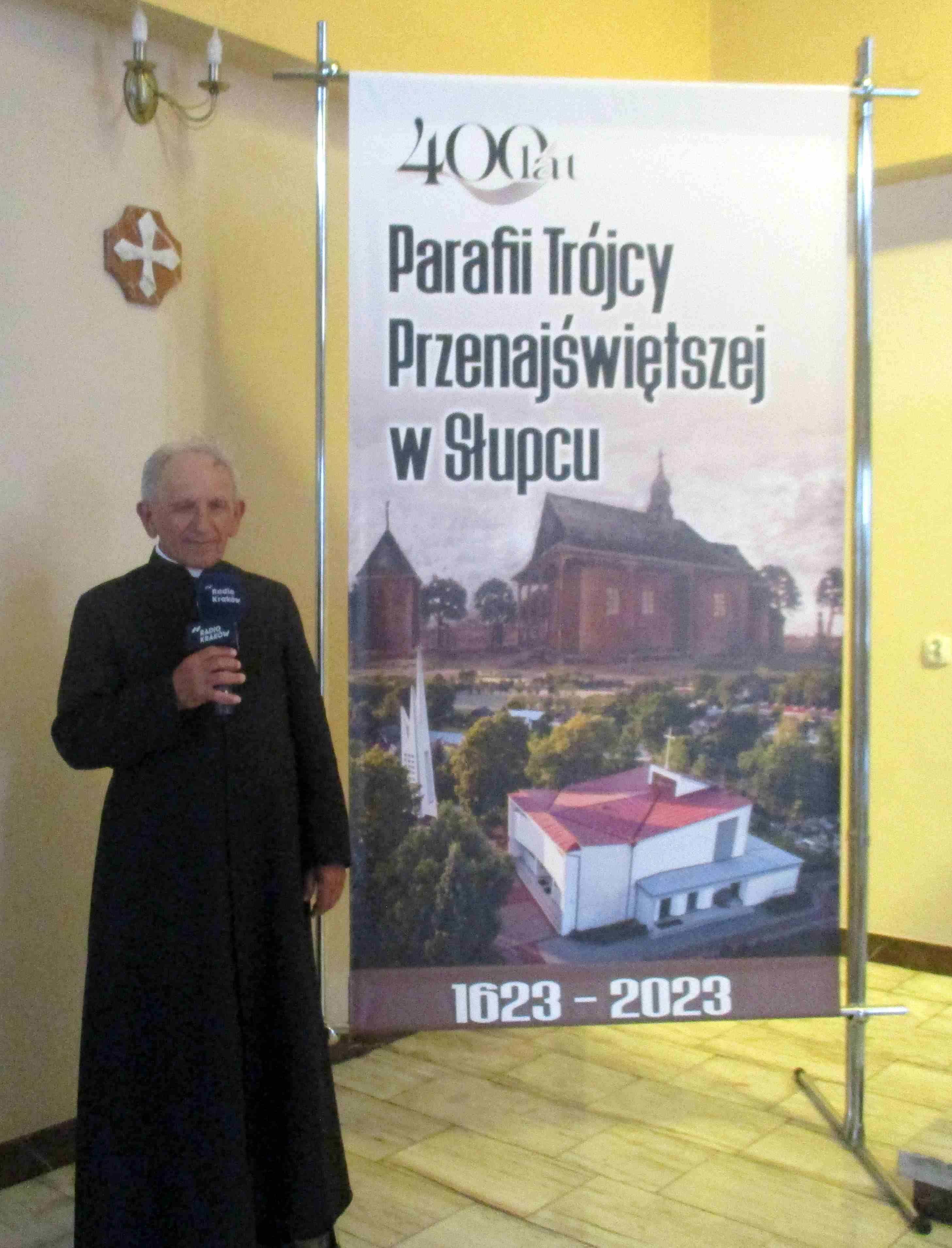 Emerytowany proboszcz parafii w Słupcu ks. RYSZARD KAPAŁKA