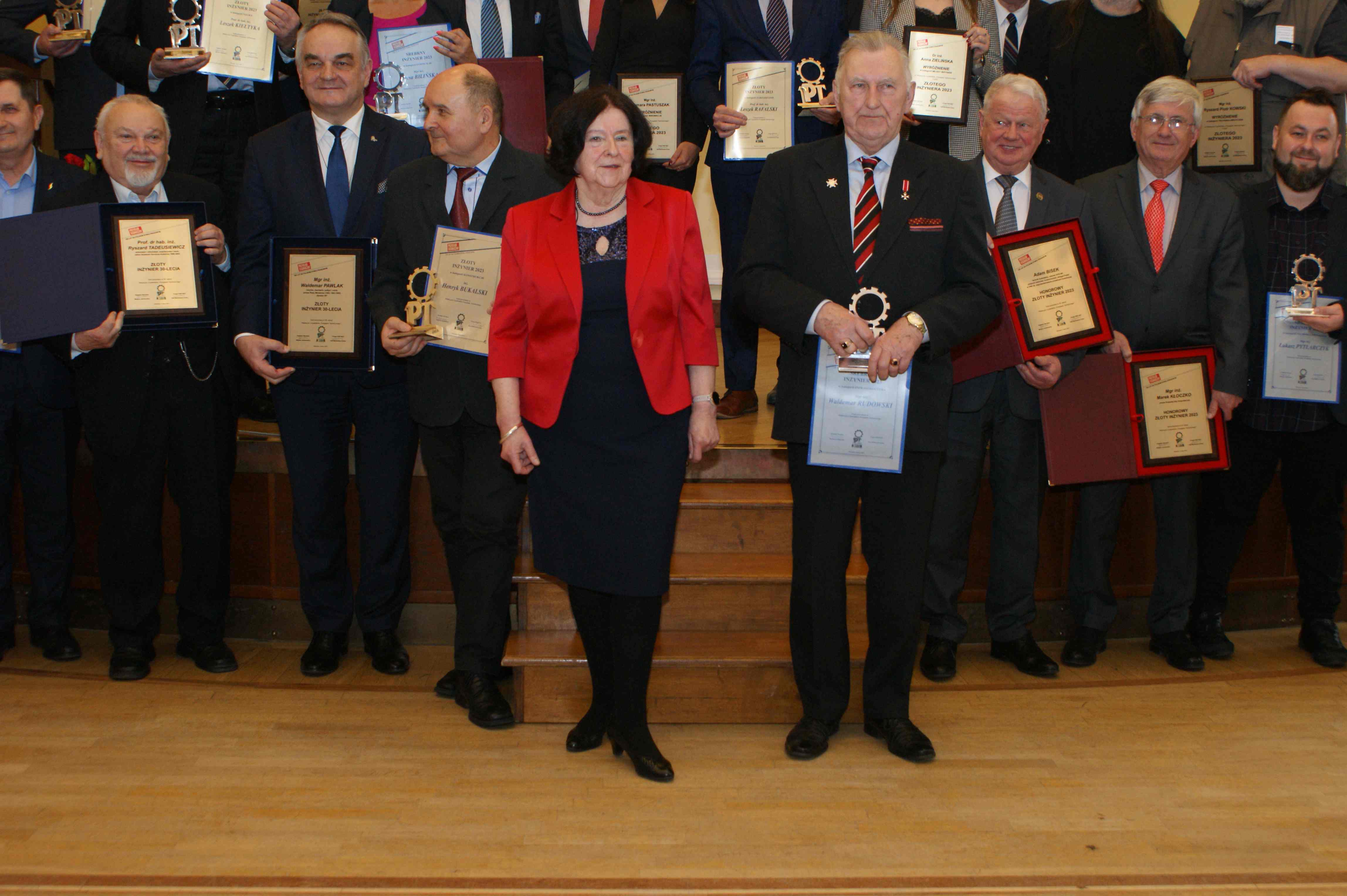 Prof. R.Tadeusiewicz - pierwszy z lewej