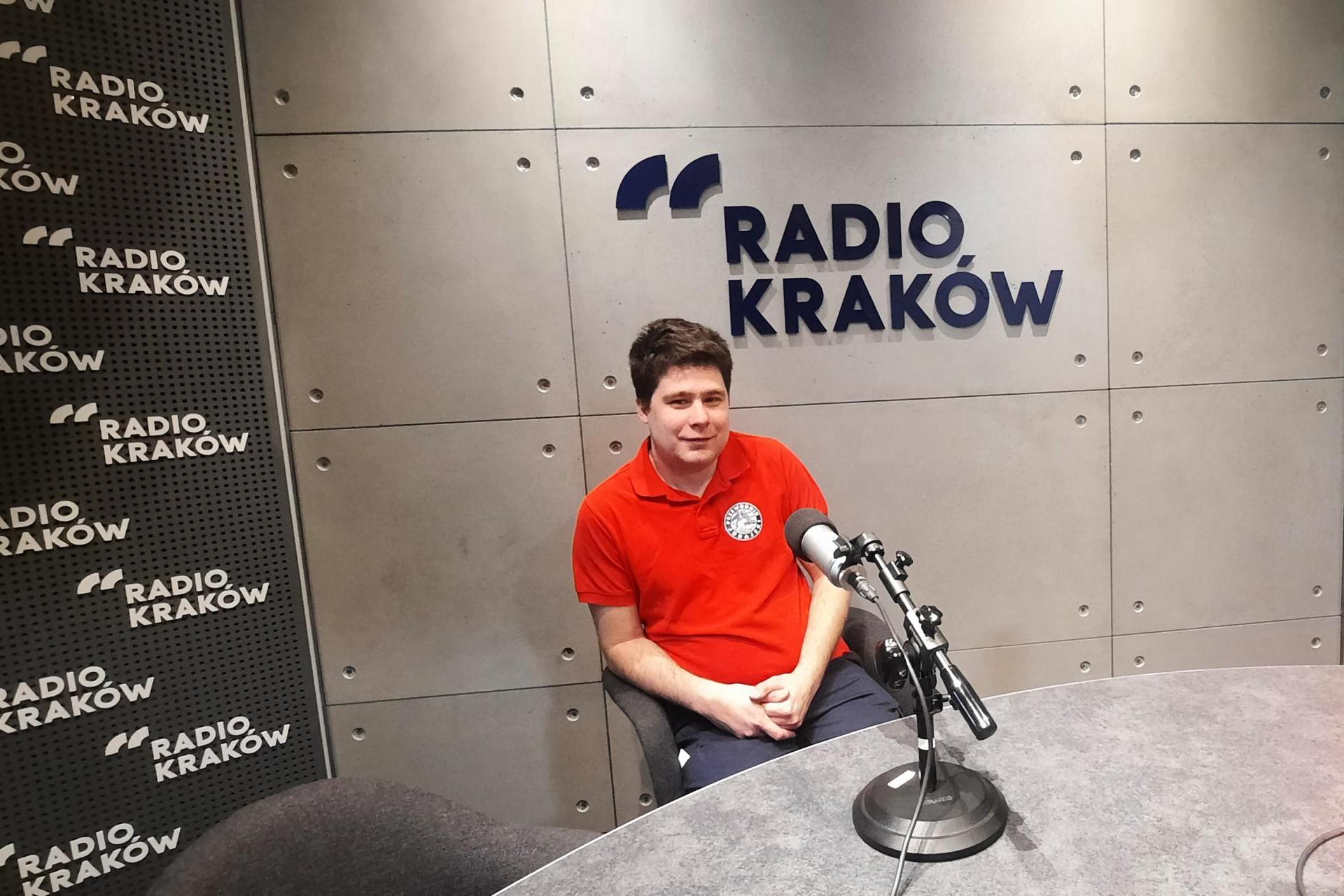 "Nie siedź w domu - idź na wycieczkę". Rozpoczyna się wiosenno-jesienny