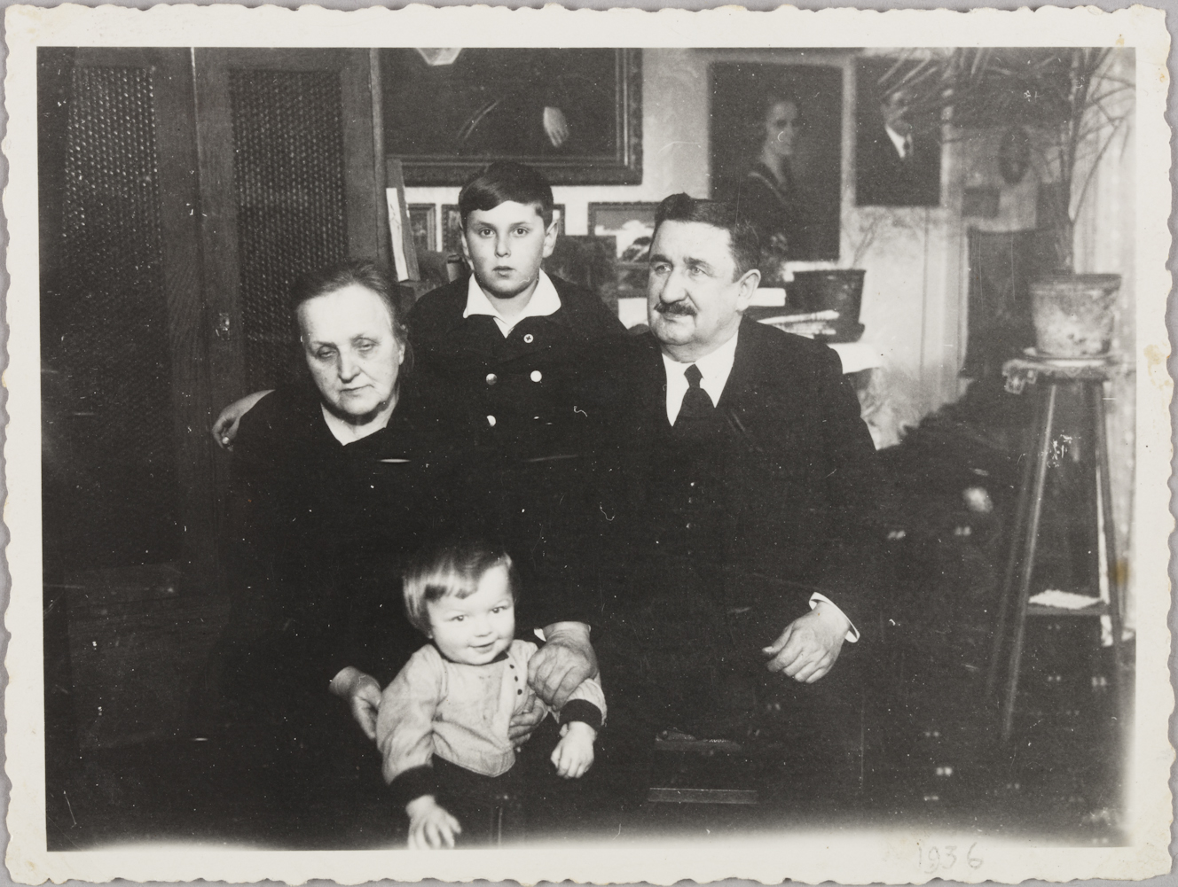 B.Czapkiewicz z żoną Marią z Sokólskich, synem Andrzejem i wnukiem Wojtkiem