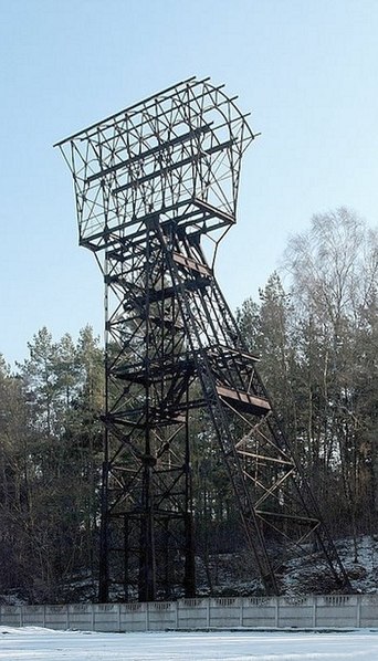 Miedzianka, wieża wyciągowa szybu