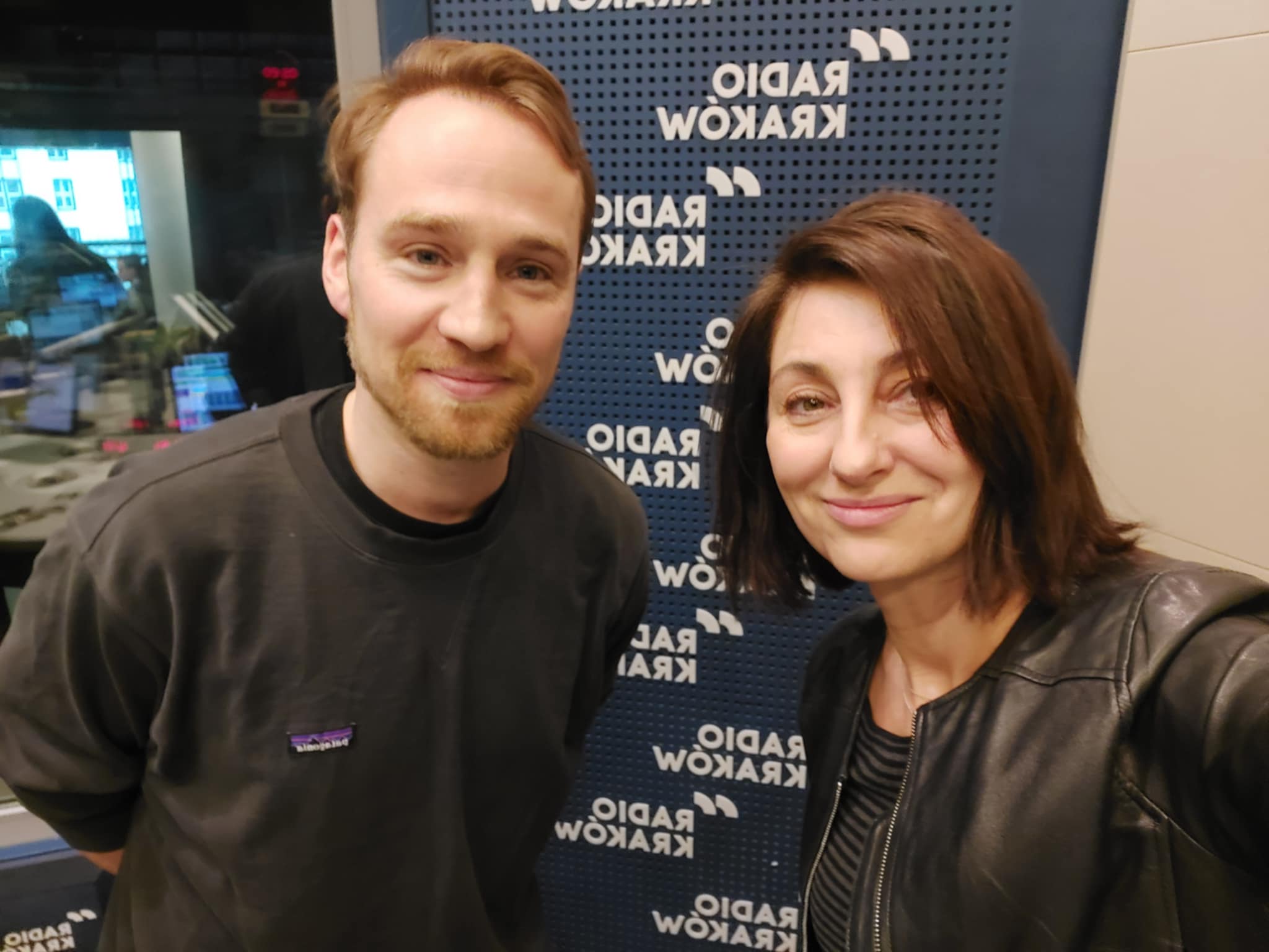 Mateusz Janicki i Sylwia Paszkowska w studiu Radia Kraków