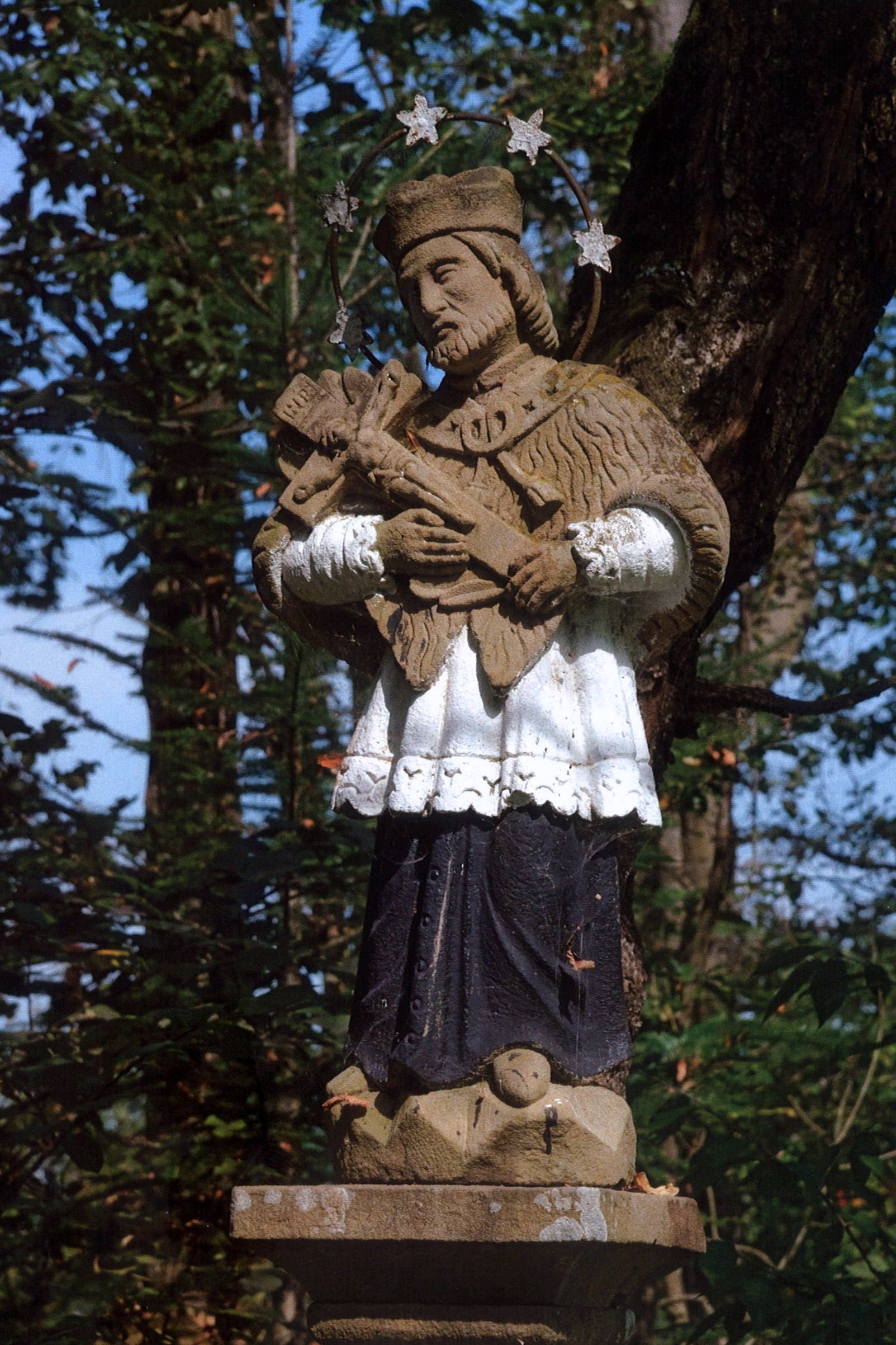 Gliczarów Dolny, Rzeźba św. Jana Nepomucena (fot. Janusz Tycner/Wikipedia)