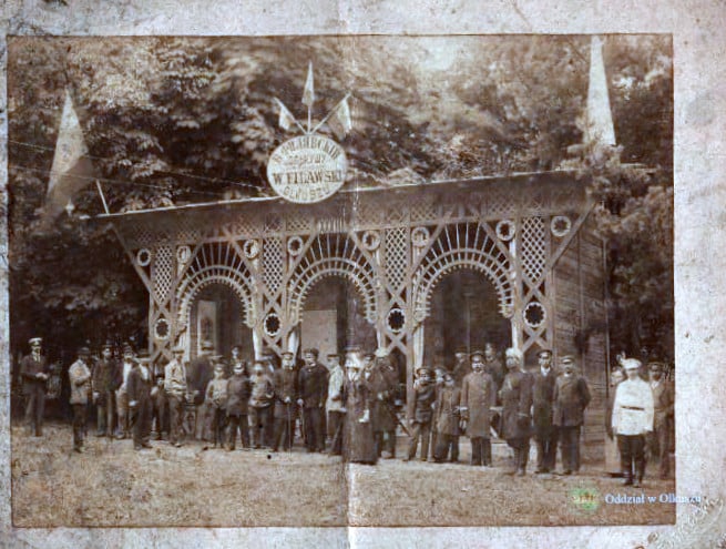 Pawilon kaflarni W. Filawskiego na wystawie krajowej w Kielcach w 1898 r. (fot ze zbiorów Muzeum Regionalnego PTTK Olkusz)
