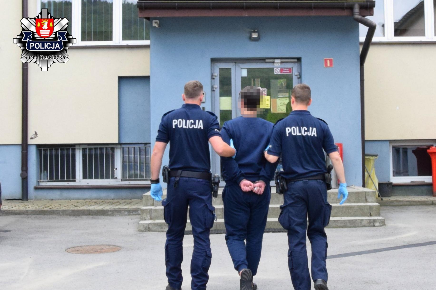 Tymczasowy areszt dla 35-latka, który zaatakował znajomego siekierą