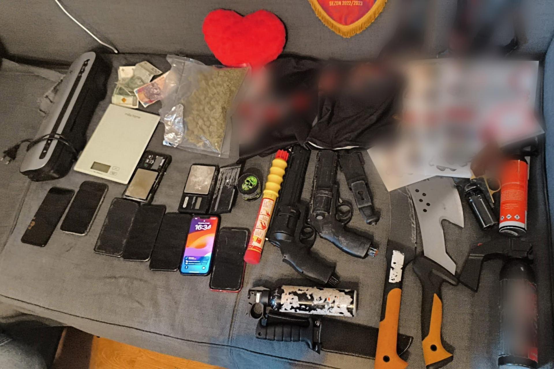 W lutym walczyli na maczety i gaz na ulicy Szewskiej. Pseudokibice zatrzymani