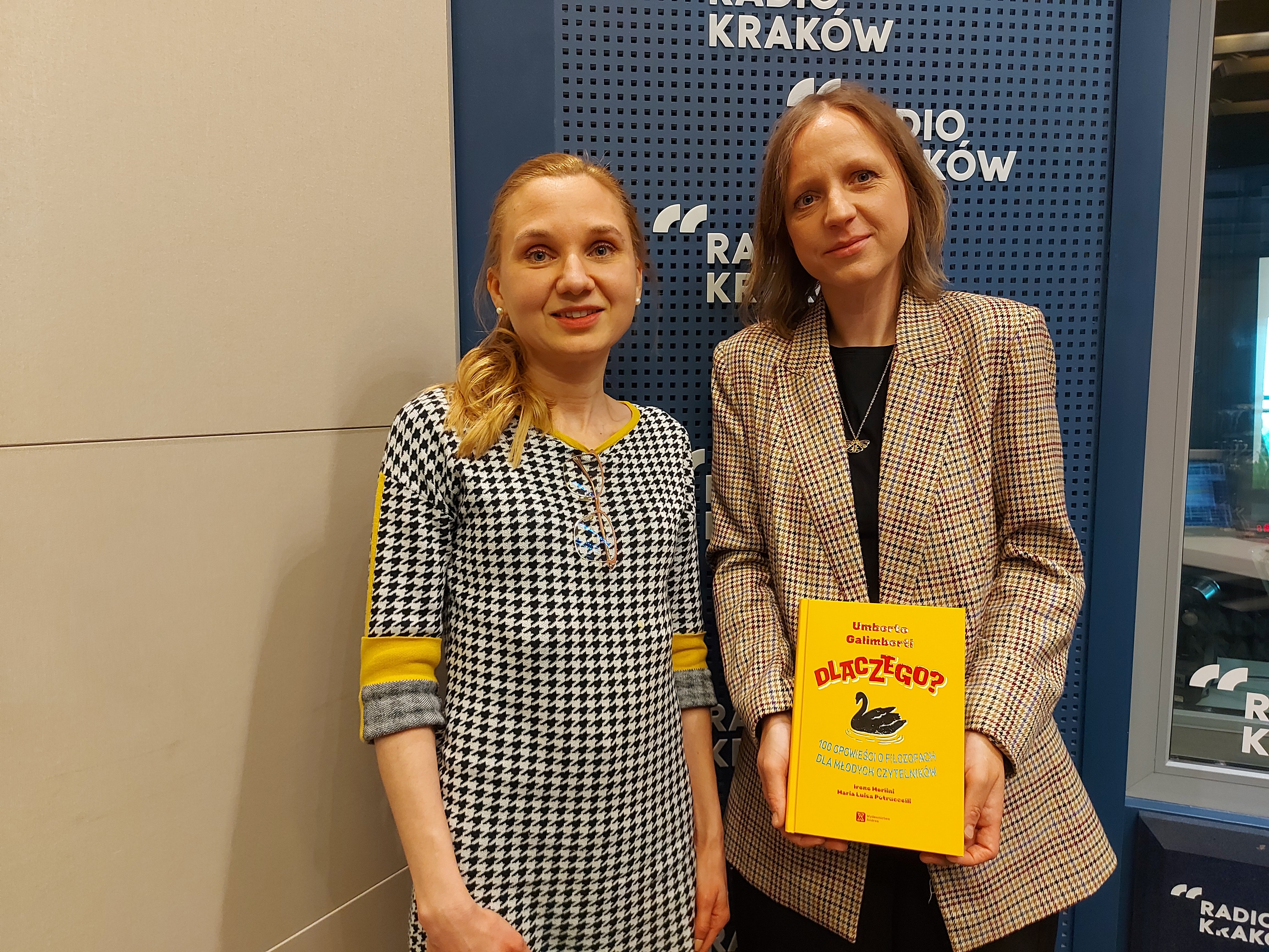 Elżbieta Mirek i Ola Pałka w studiu Radia Kraków, fot. Sylwia Paszkowska 