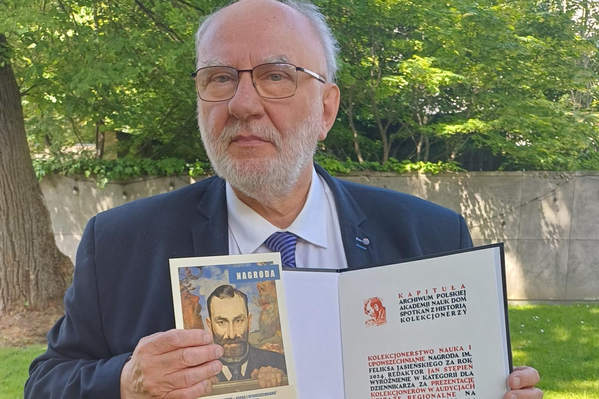 Doceniony głos Radia Kraków. Jan Stępień z wyróżnieniem za popularyzację kolekcjonerstwa