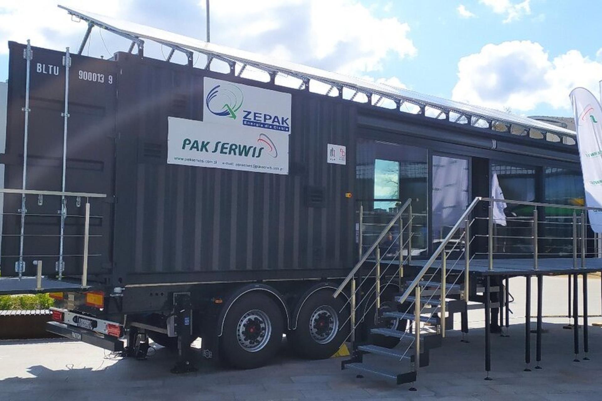 Dom, który sam się zasila. AGH prezentuje energetycznie autonomiczny prototyp