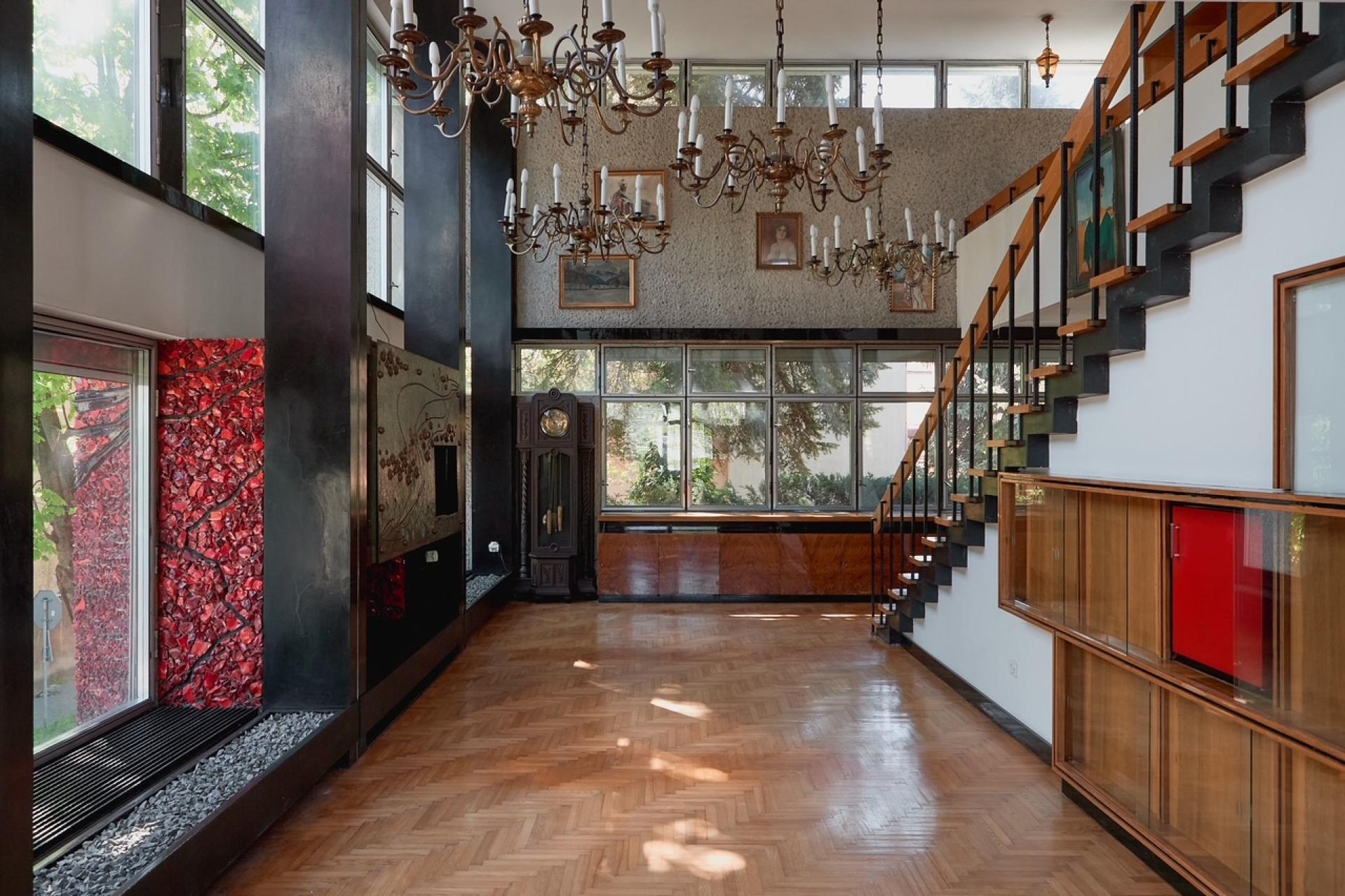 Architektoniczna perła z czasów PRL otwarta dla zwiedzających? My już byliśmy w środku [ZOBACZ ZDJĘCIA]