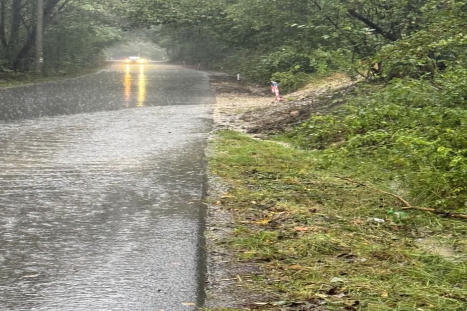 Osuwisko na ul. Truszkowskiego/ Zdjęcia dzięki uprzejmości mieszkańców.