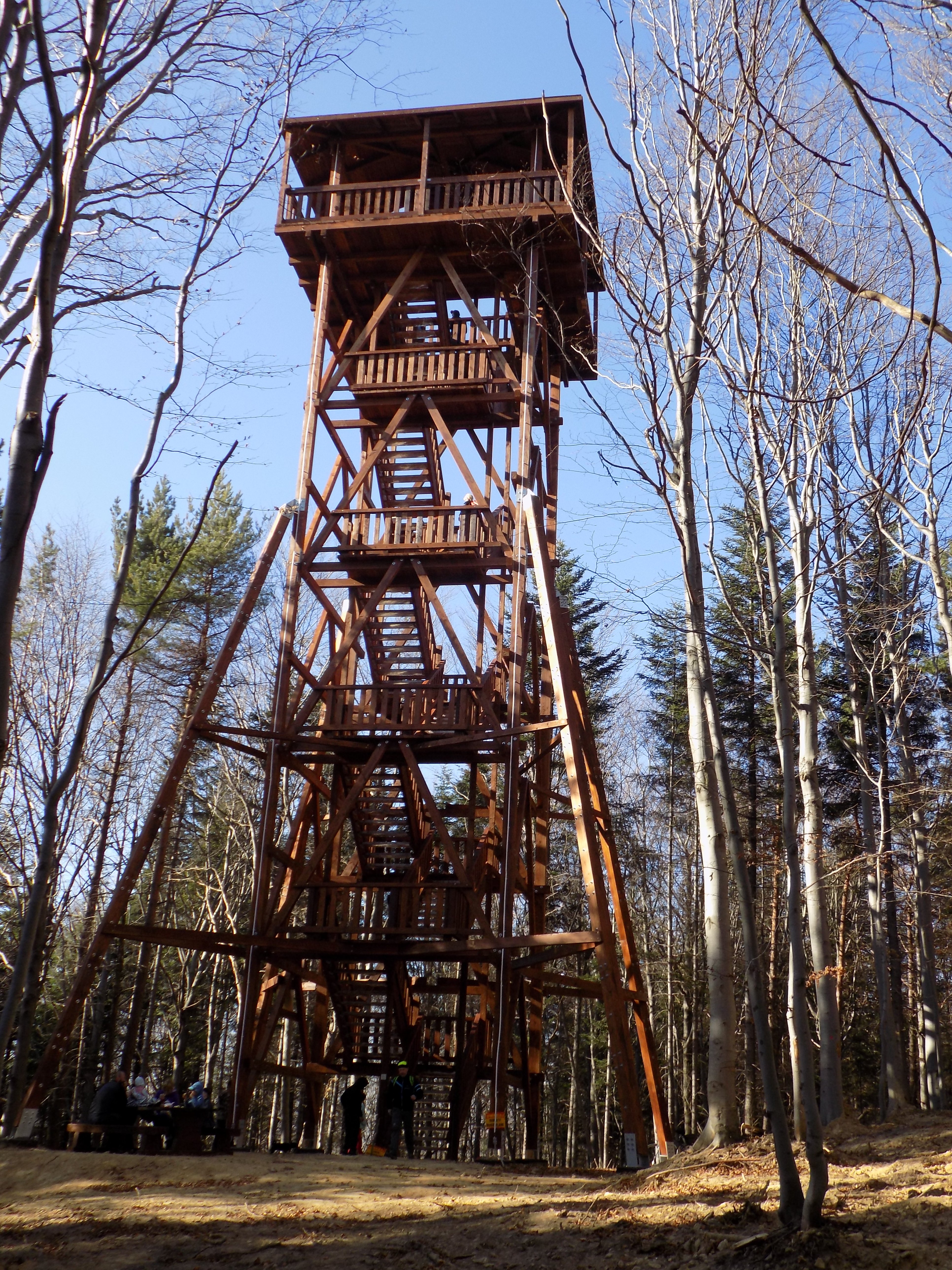 Wieża na Górze FERDEL (648 m)   - fot. ANDRZEJ PIECUCH