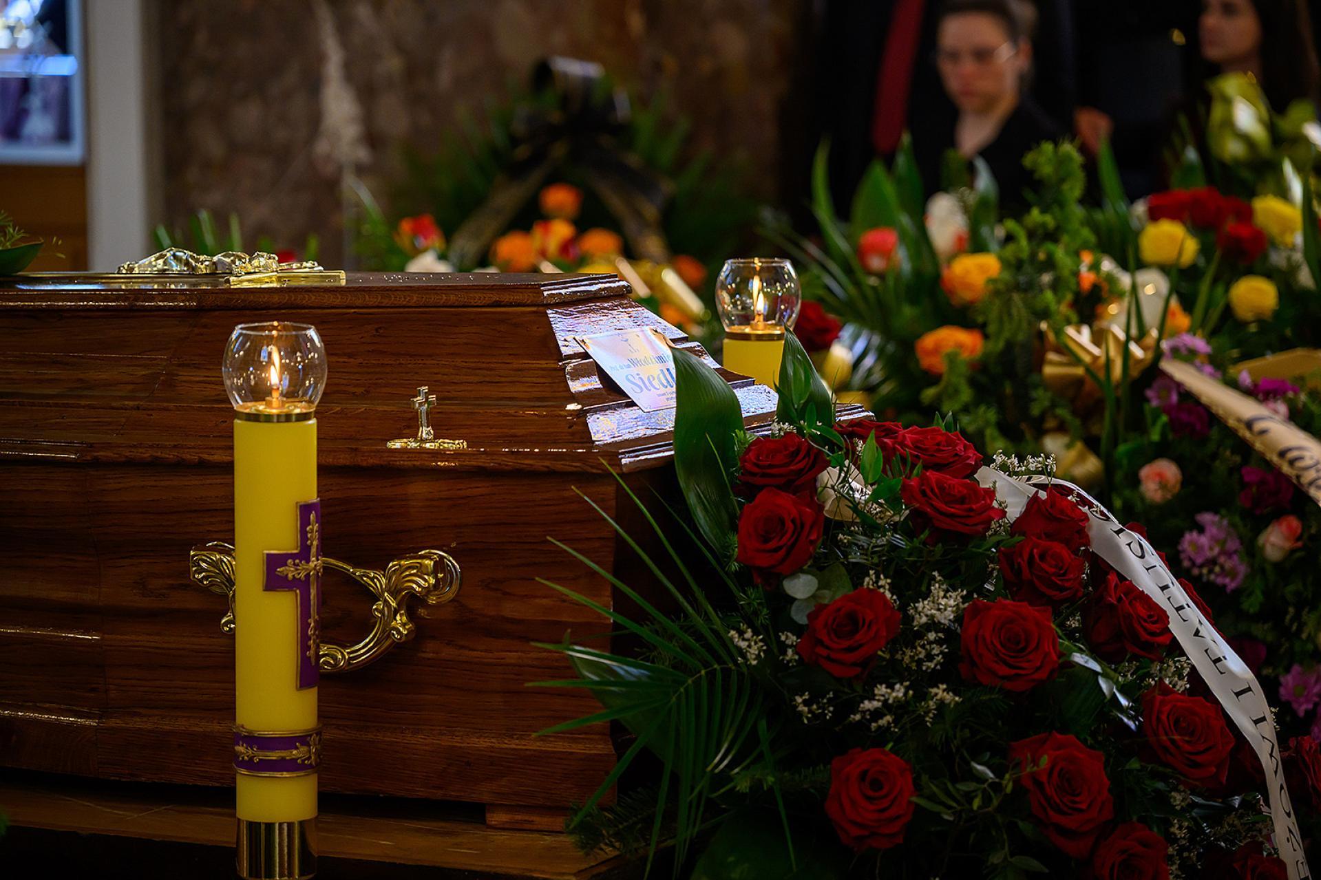 "Był autorytetem przed duże A". Wola Rzędzińska pożegnała prof. Włodzimierza Siedlika