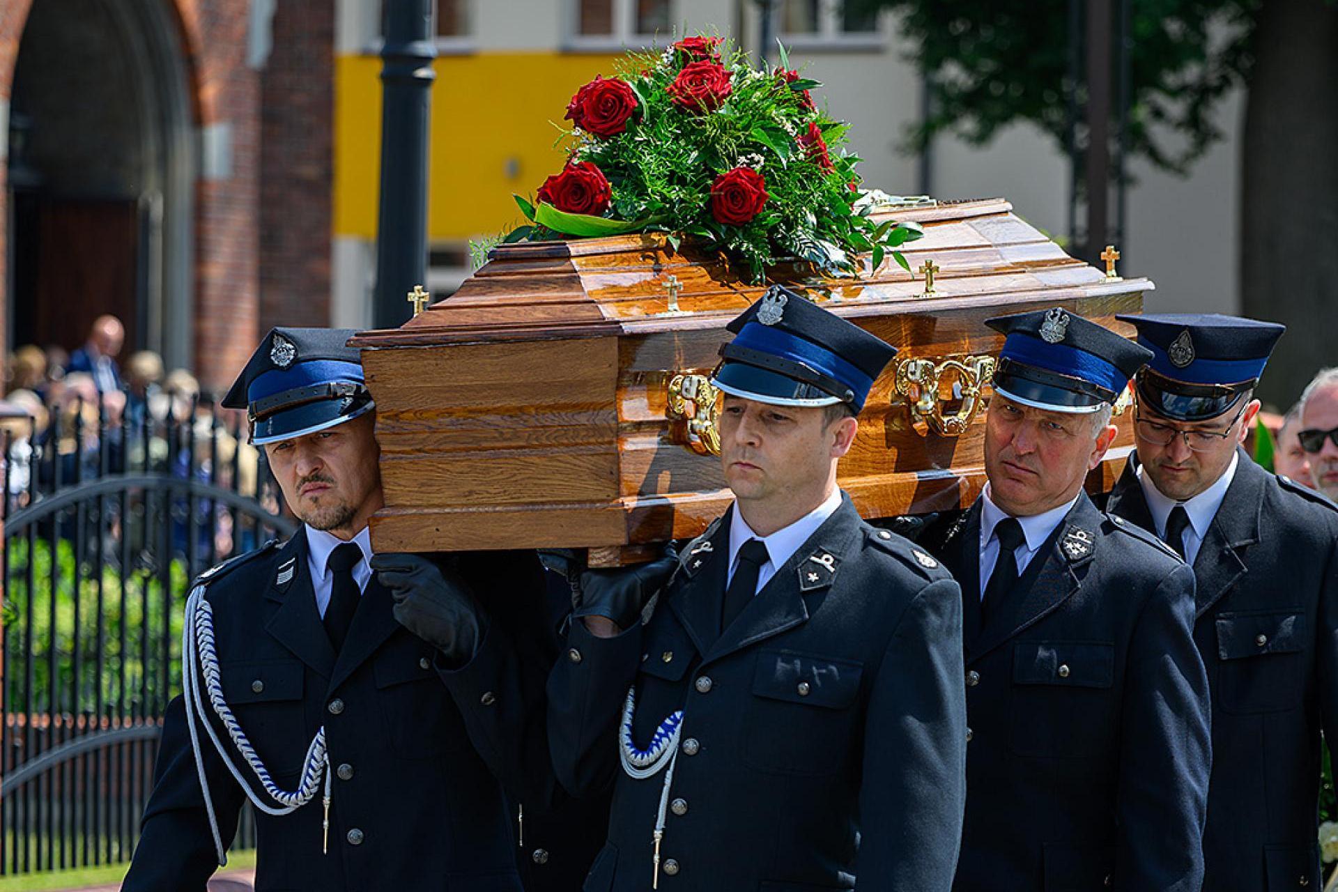 "Wielka dobroć, serdeczność, uśmiech na twarzy"