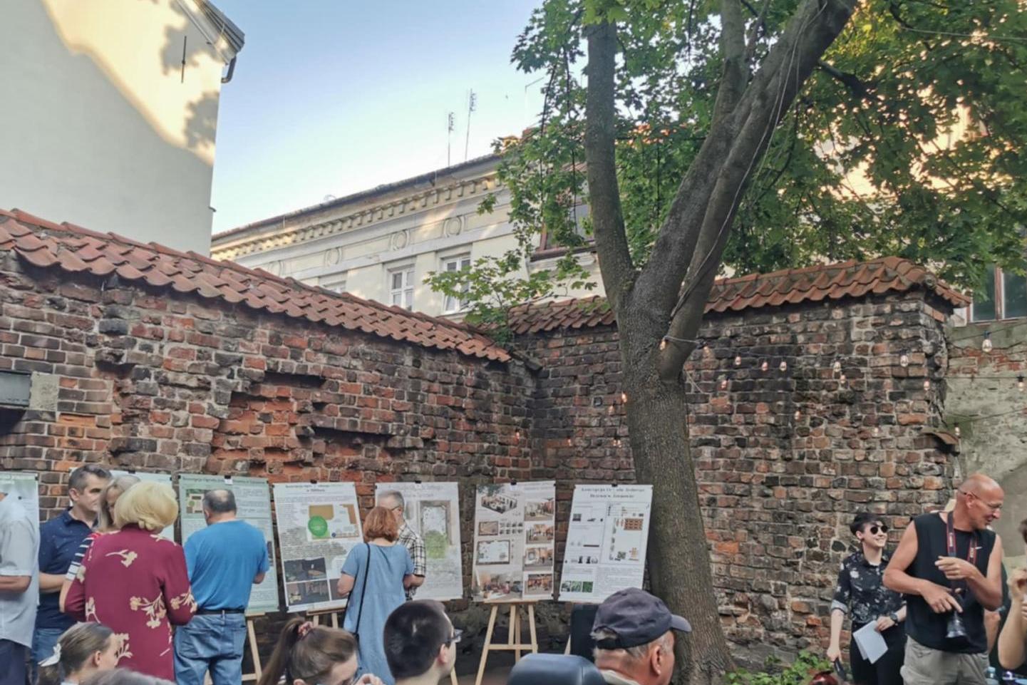 To pierwsze takie miejsce w Tarnowie. W centrum miasta powstaje Ogród Jednego Drzewa
