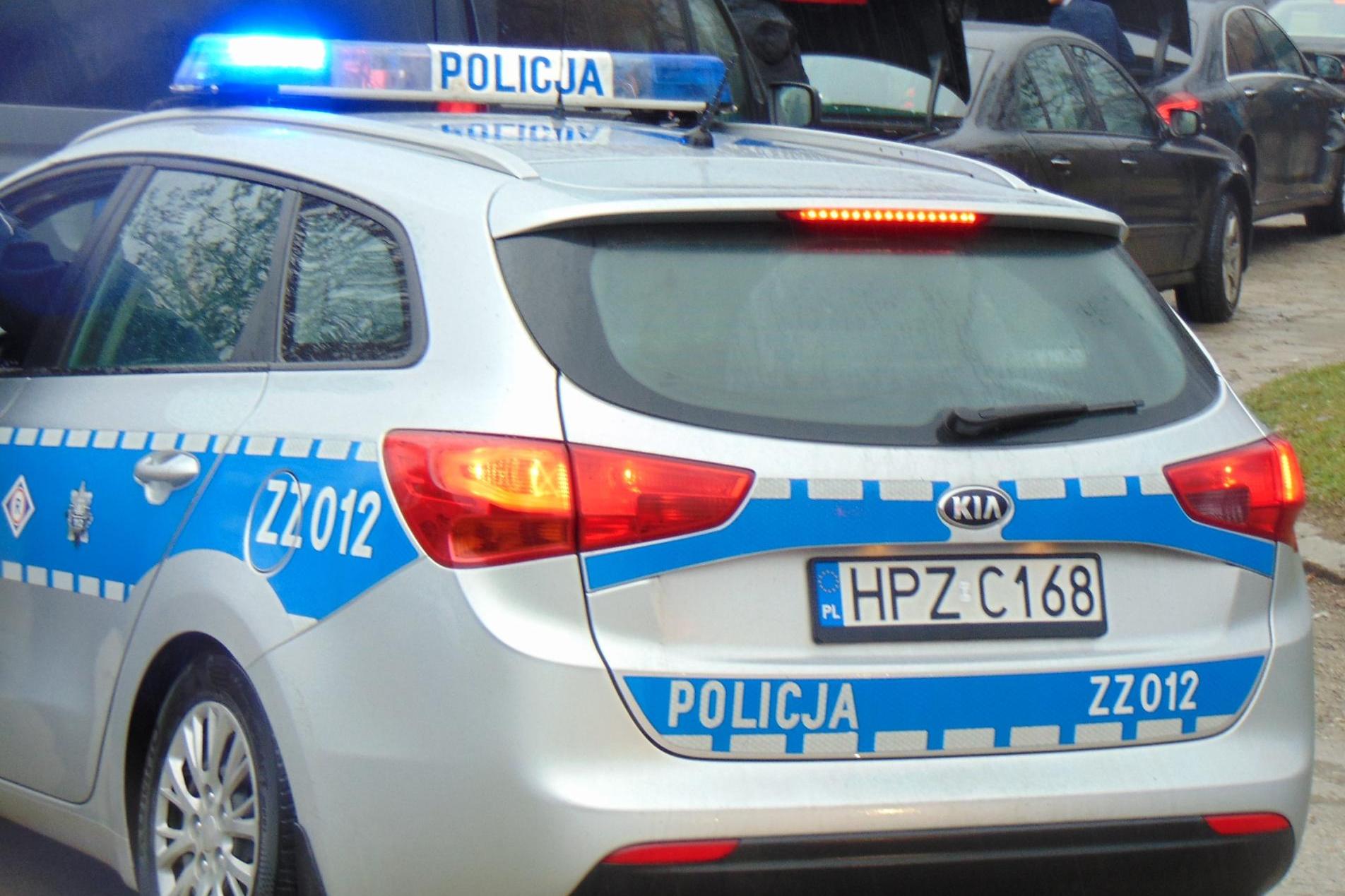 Lat 78, promile prawie dwa. Senior stracił samochód i prawo jazdy