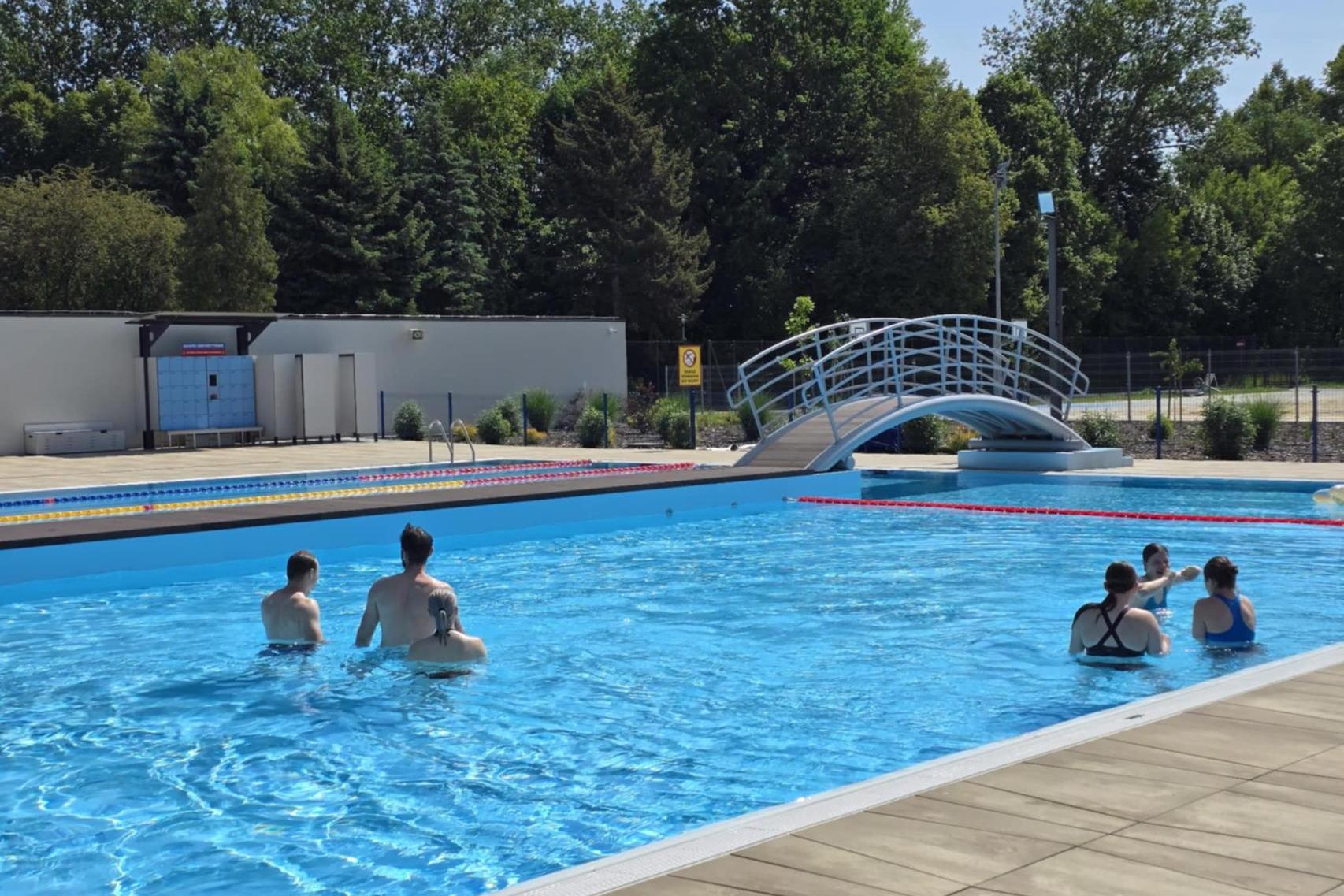 Lato inne niż zwykle. Letni park wodny ze stratą. Kryty basen z rekordem