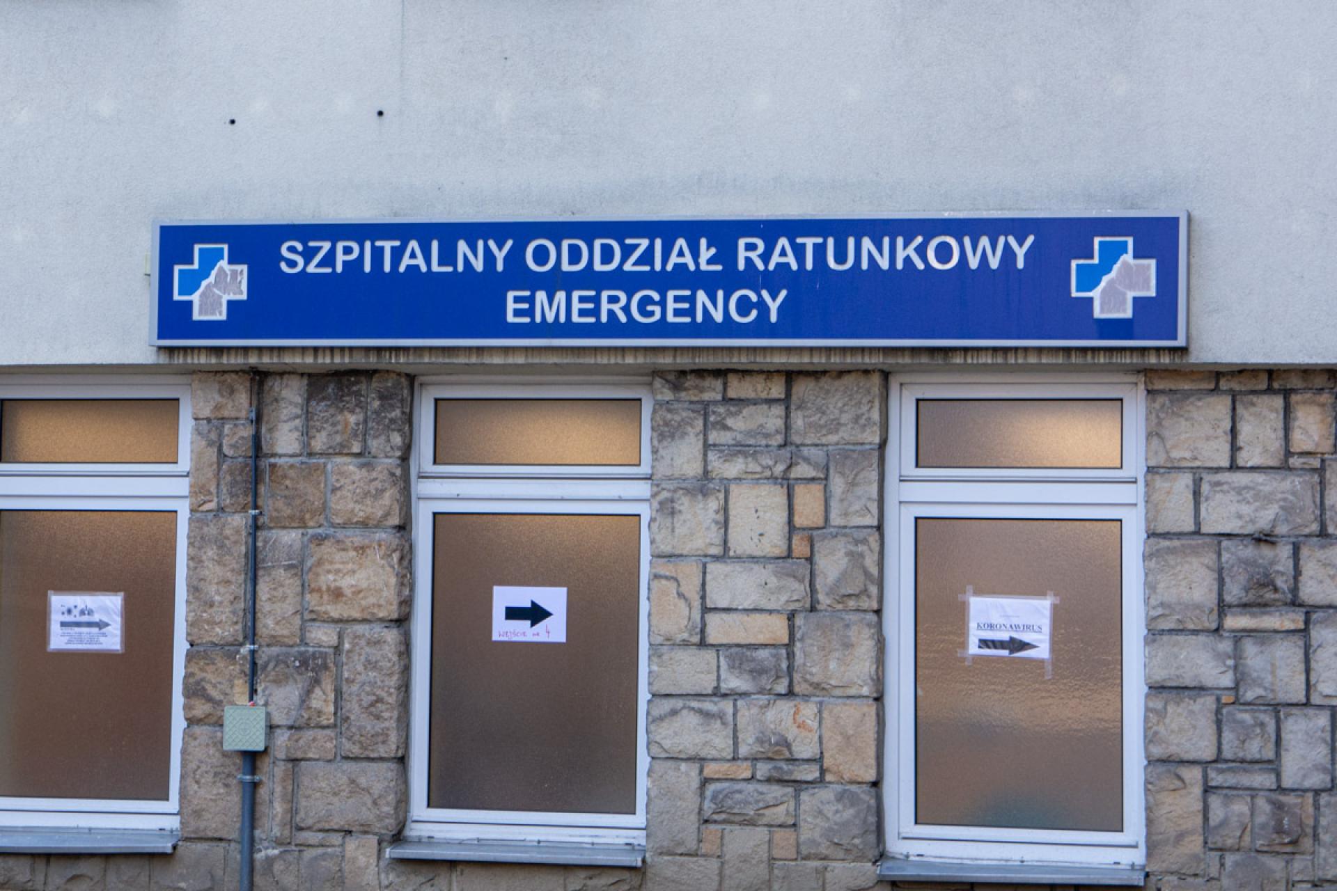 SOR-y przepełnione. NFZ: Nie blokujmy pomocy tym, którzy naprawdę jej potrzebują