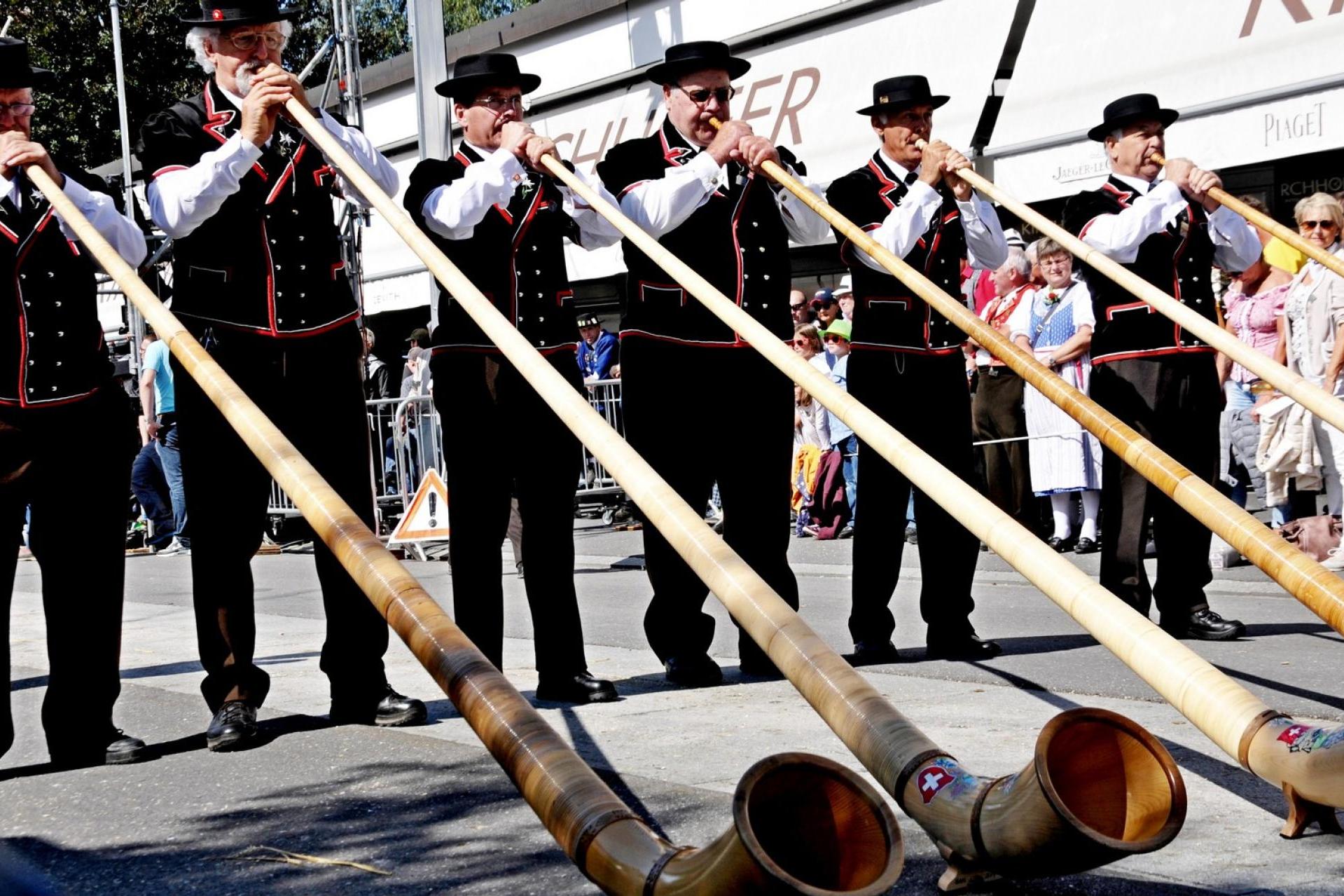 NATURA I WOLNOŚĆ: IKONY SZWAJCARII