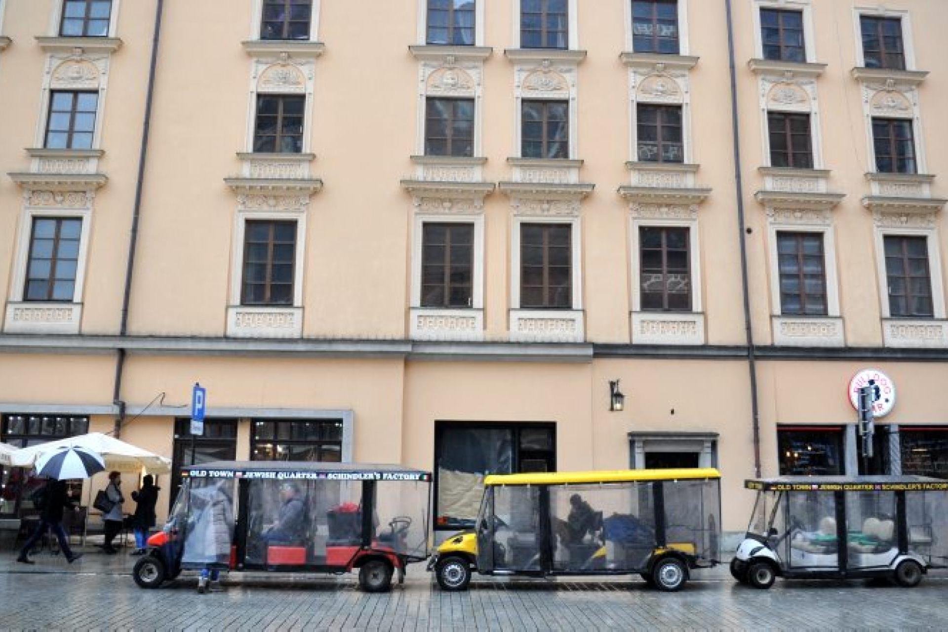 Chińskie meleksy na Rynku. Bez homologacji i manualnego hamulca?