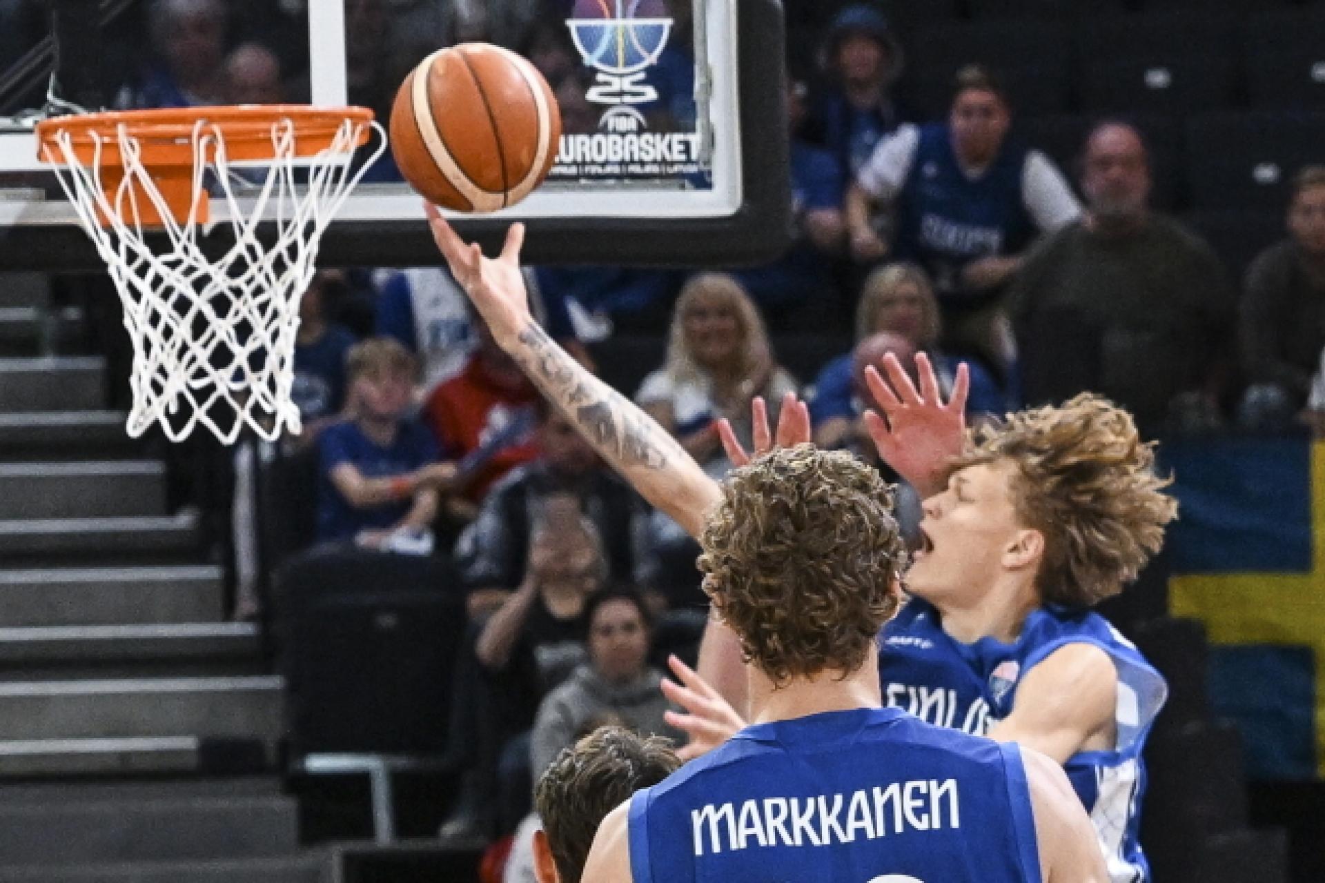 Ruszają Mistrzostwa Europy koszykarzy. Na inaugurację Polacy zmierzą się z gwiazdą NBA