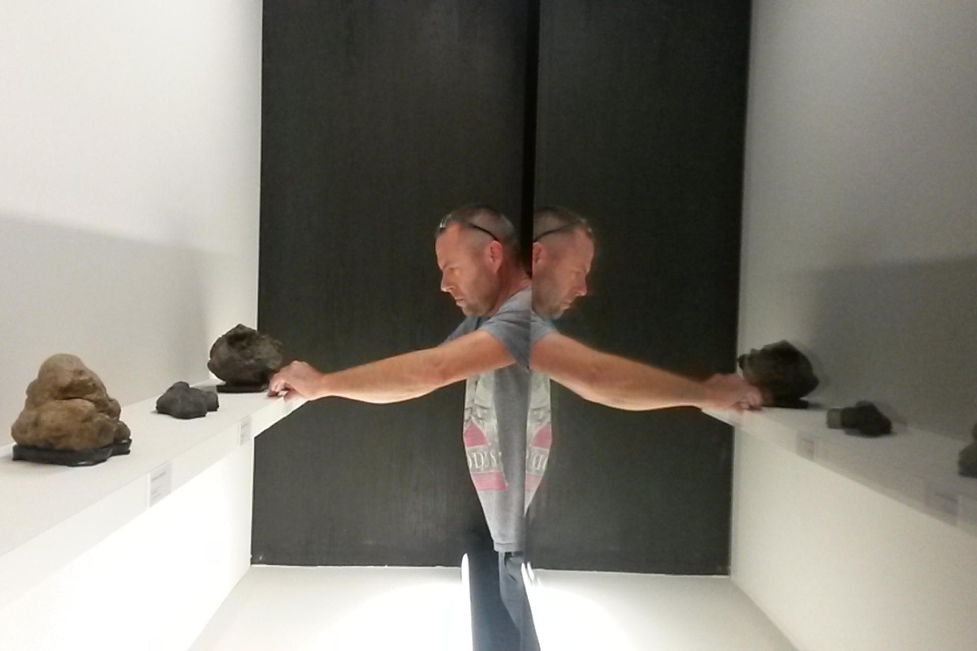 "Bonsai jest moim zawodem, a suiseki moim sercem". Bogdan Pociask ? polski mistrz suiseki