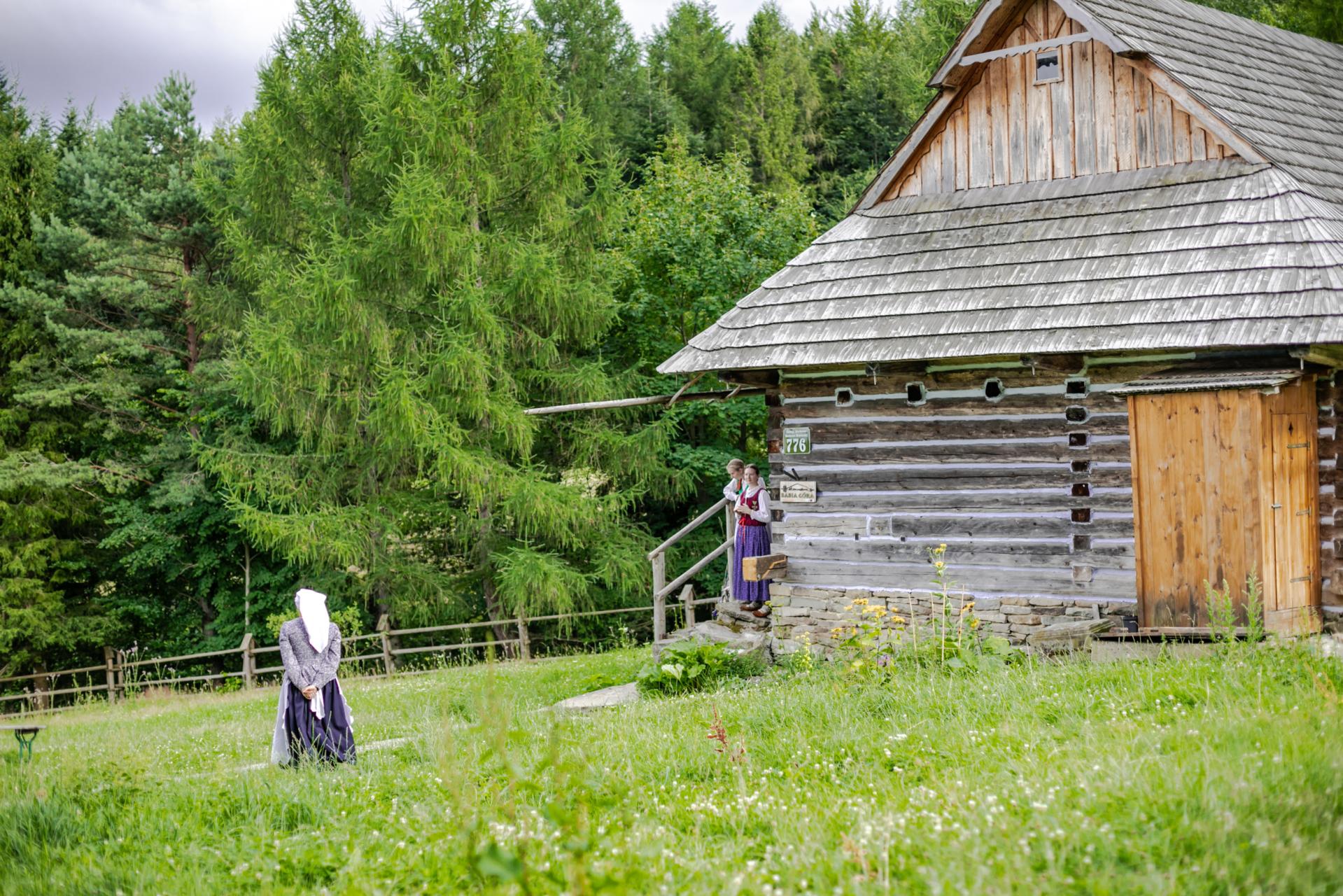 "Opowieści spod Grubej Jodły". Gwara Babiogórców w centrum zainteresowania