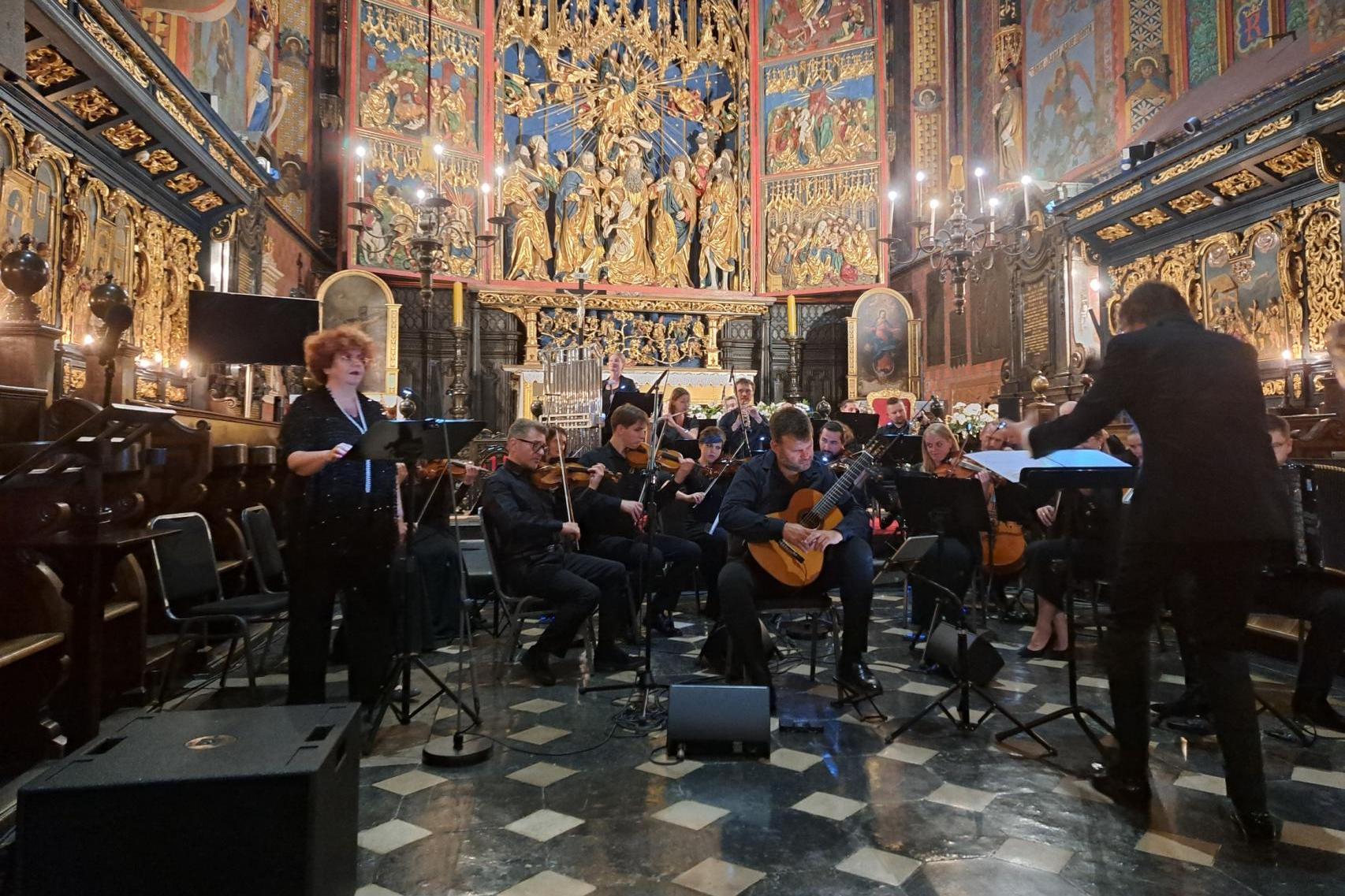 Brzmienie naszych czasów: Muzyka Katedr