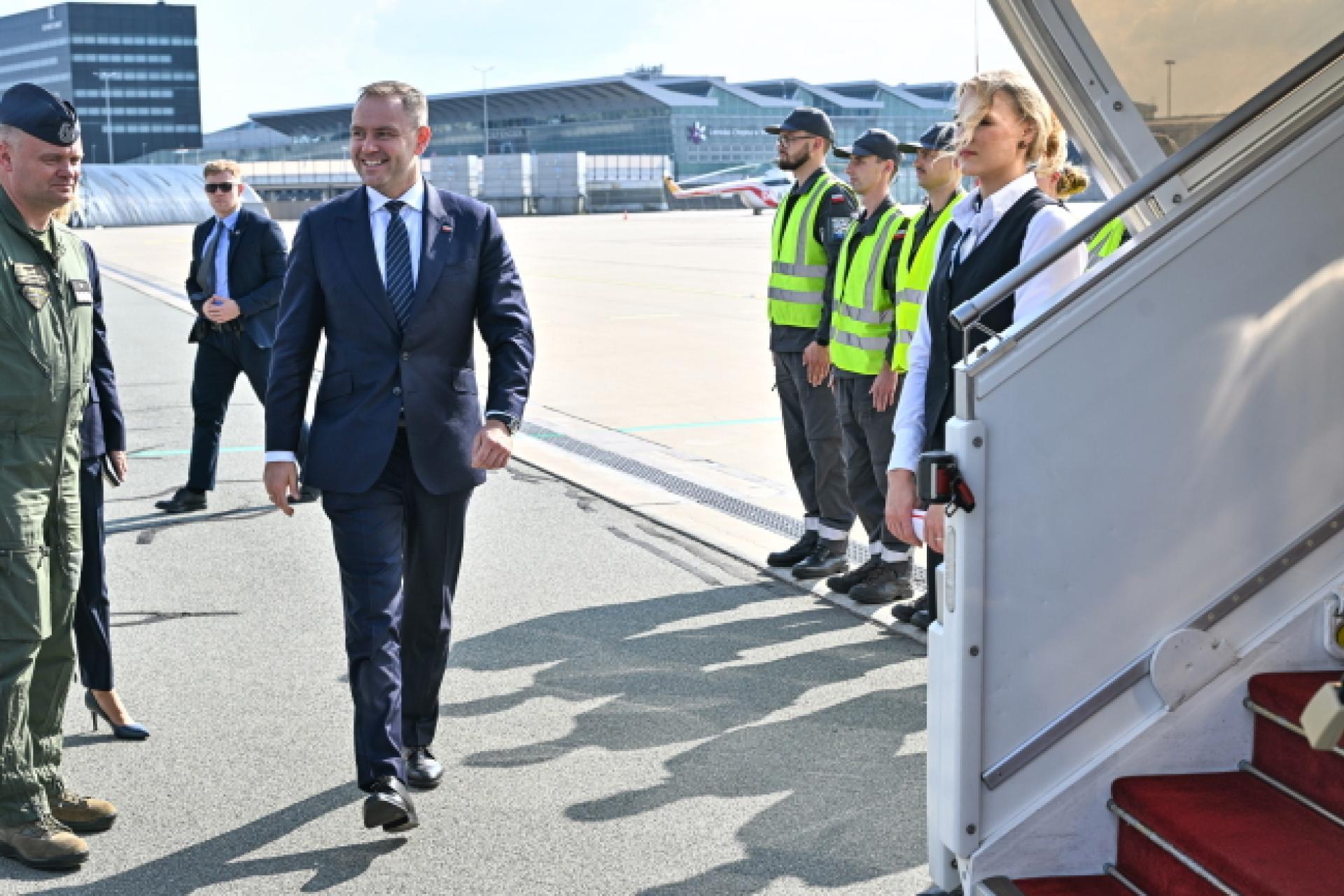 Prezydent Karol Nawrocki spotka się w środę z Donaldem Trumpem