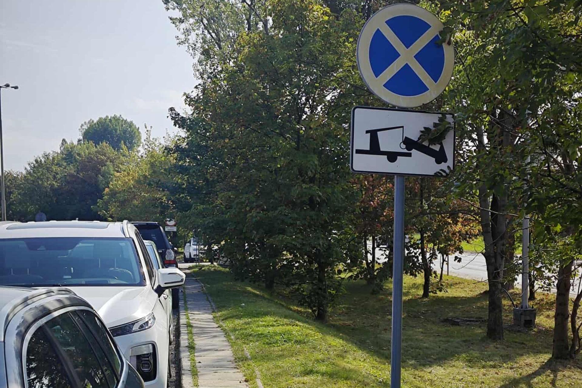 Tarnów: ryzykują życiem pacjentów ? kierowcy zastawiają drogę do SOR-u